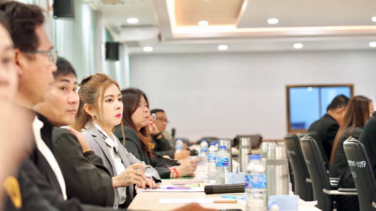 title - ส.ป.ก. ประชุมติดตามผลการดำเนินงาน และการใช้จ่ายงบประมาณ ประจำปีงบประมาณ พ.ศ.2569 ของภาคใต้ 