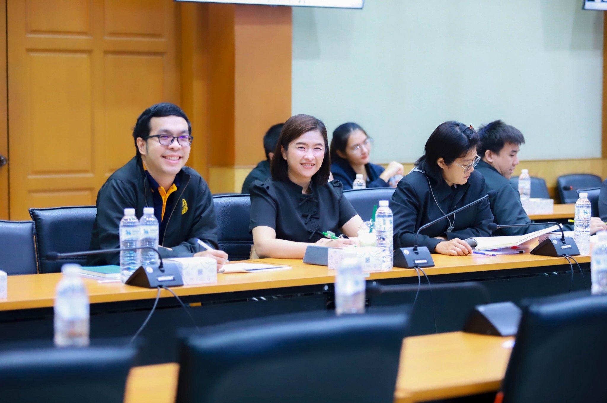 title - ประชุมคณะทำงานร่างตัวชี้วัดการประเมินผลการดำเนินงานกองทุนการปฏิรูปที่ดินเพื่อเกษตรกรรม ประจำปีบัญชี 2570