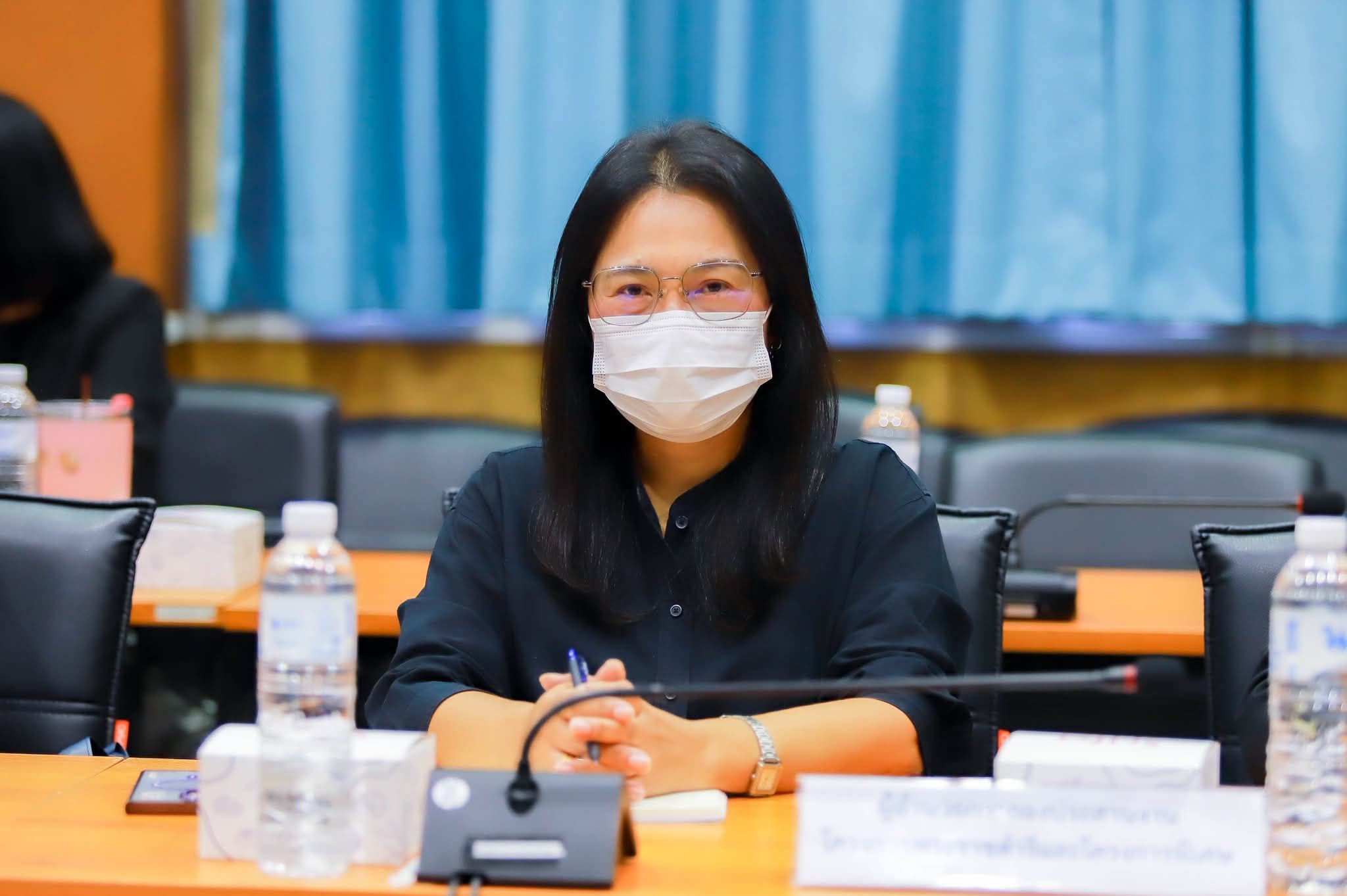 title - ประชุมคณะทำงานร่างตัวชี้วัดการประเมินผลการดำเนินงานกองทุนการปฏิรูปที่ดินเพื่อเกษตรกรรม ประจำปีบัญชี 2570