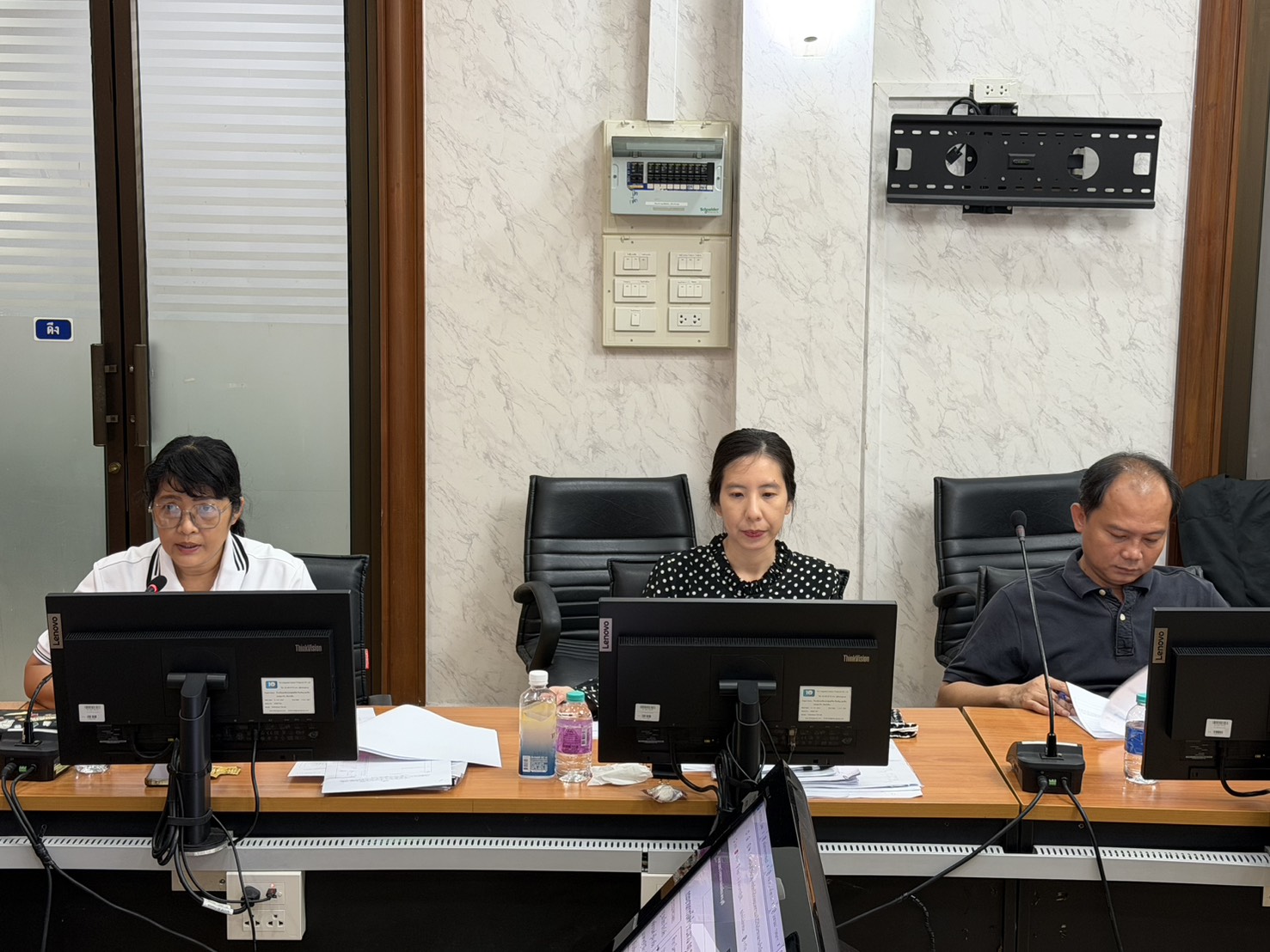 title - ประชุมคณะทำงานจัดทำ ทบทวน ปรับปรุงระเบียบ ประกาศ ข้อบังคับ และแนวทางปฏิบัติงาน  ของกองทุนการปฏิรูปที่ดินเพื่อเกษตรกรรม ครั้งที่ 3/2569 