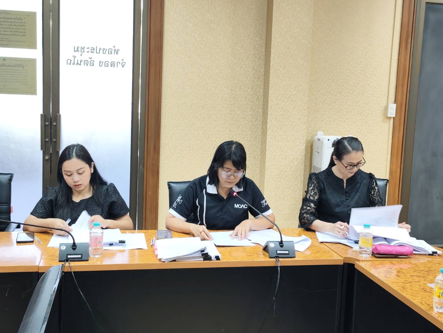 title - ประชุมคณะทำงานจัดทำรายละเอียดข้อมูลการขอจัดตั้งกองทุนการปฏิรูปที่ดินและคุ้มครองพื้นที่เกษตรกรรม ตามร่างพระราชบัญญัติการปฏิรูปที่ดินและคุ้มครองพื้นที่เกษตรกรรม พ.ศ. .... ครั้งที่ 1/2569