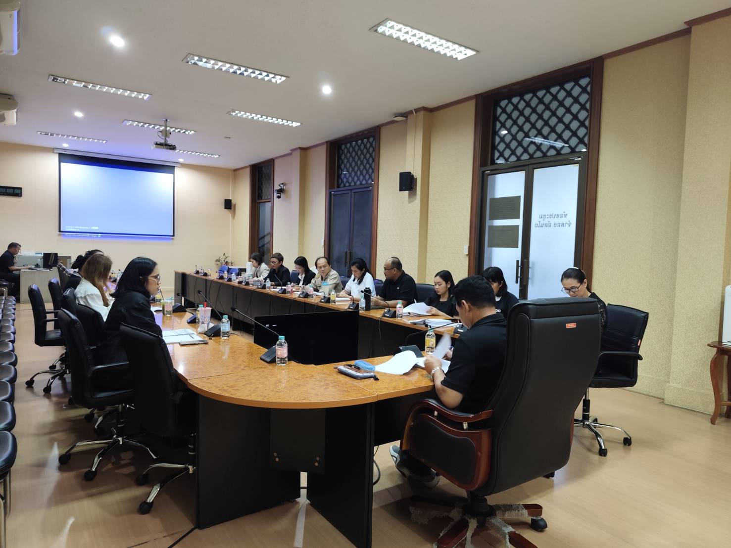 title - ประชุมคณะทำงานจัดทำรายละเอียดข้อมูลการขอจัดตั้งกองทุนการปฏิรูปที่ดินและคุ้มครองพื้นที่เกษตรกรรม ตามร่างพระราชบัญญัติการปฏิรูปที่ดินและคุ้มครองพื้นที่เกษตรกรรม พ.ศ. .... ครั้งที่ 1/2569