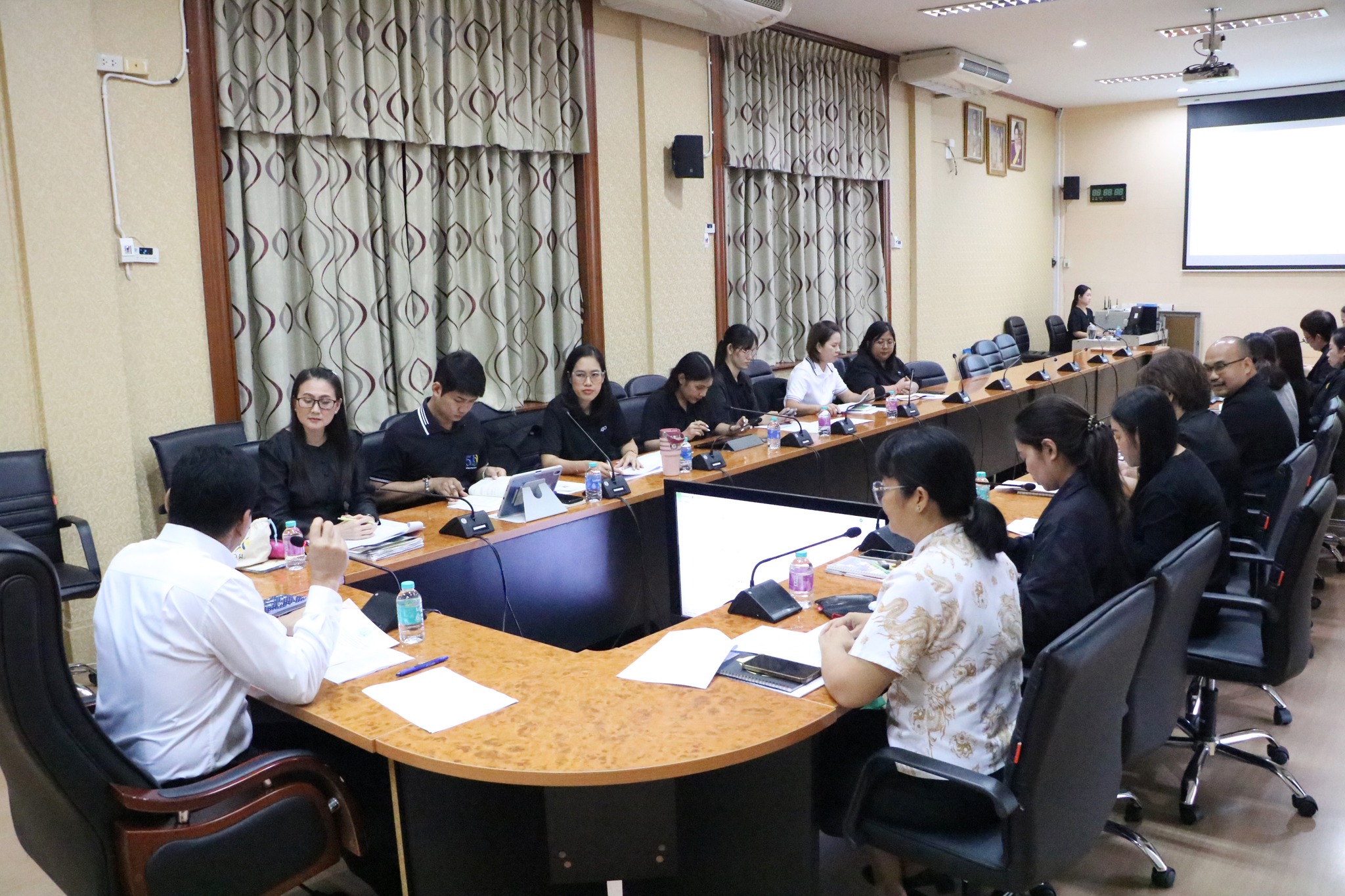 title - ประชุมคณะทำงานจัดทำ ทบทวน ปรับปรุงระเบียบ ประกาศ ข้อบังคับ และแนวทางปฏิบัติงาน ของกองทุนการปฏิรูปที่ดินเพื่อเกษตรกรรม ครั้งที่ 2/2569 