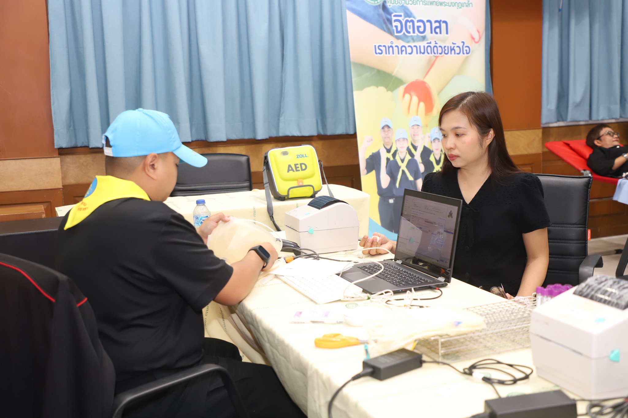 title - สบท. ร่วมบริจาคโลหิต น้อมถวายเป็นพระราชกุศลแด่สมเด็จพระนางเจ้าสิริกิติ์ พระบรมราชินีนาถ พระบรมราชชนนีพันปีหลวง 