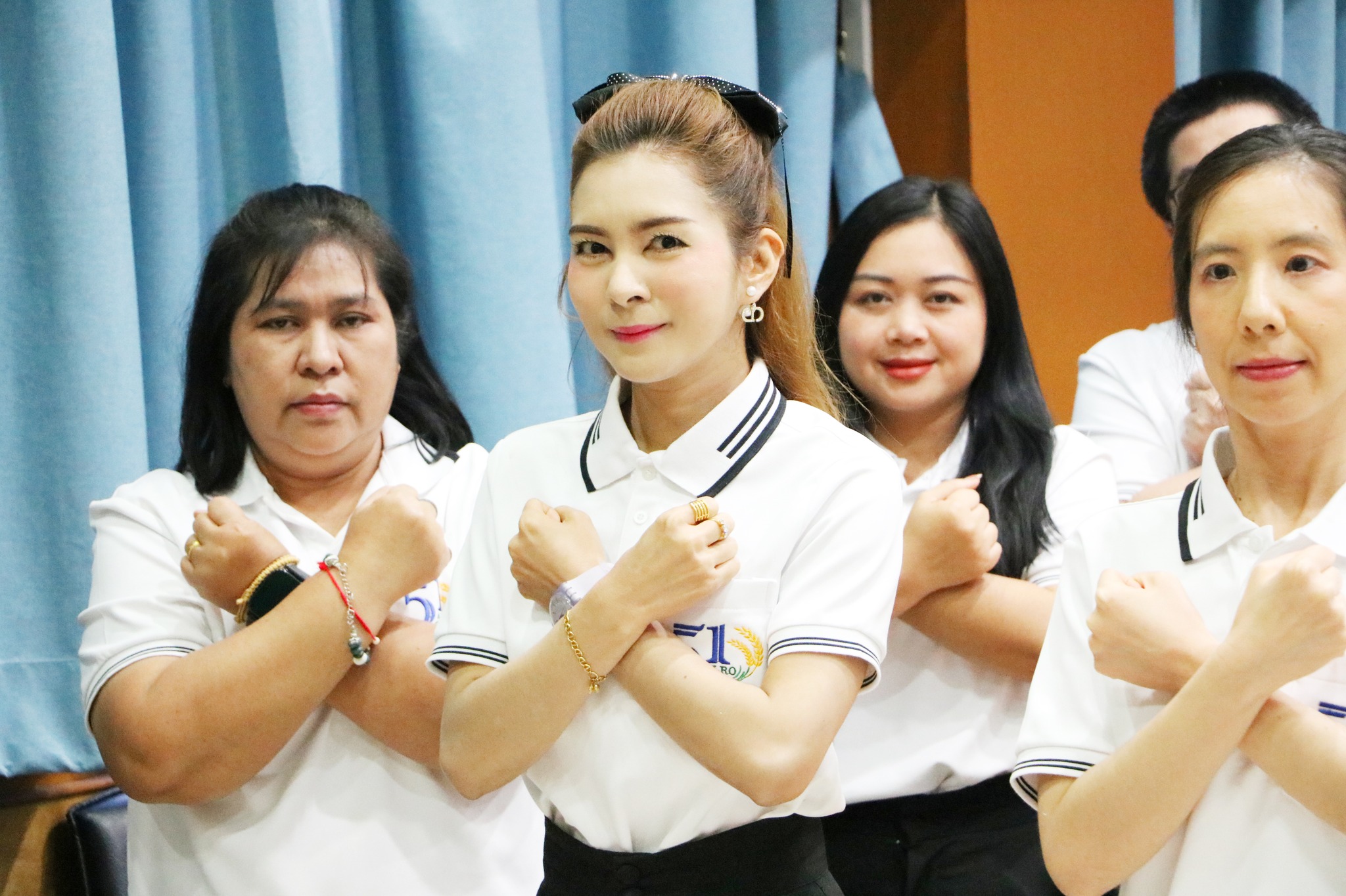 title - No Gift Policy งดให้และรับของขวัญและของกำนัลทุกชนิด