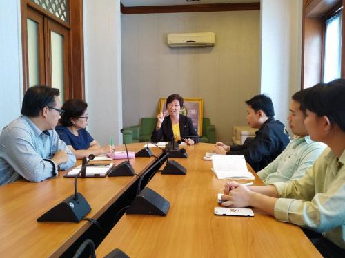 ผอ. ศทส. ร่วมประชุมแผน/ผลการปฏิบัติงานและรายงานความก้าวหน้าของกลุ่มระบบคอมพิวเตอร์และเครือข่าย