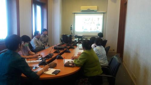 เลขาธิการ ส.ป.ก. พร้อมผู้บริหาร ส.ป.ก. ร่วมประชุมทางไกลออนไลน์ (Web Conference) เรื่อง มาตรการรับมือการระบาดของเชื้อไวรัสโคโรนา ๒๐๑๙ (COVID-๑๙) 