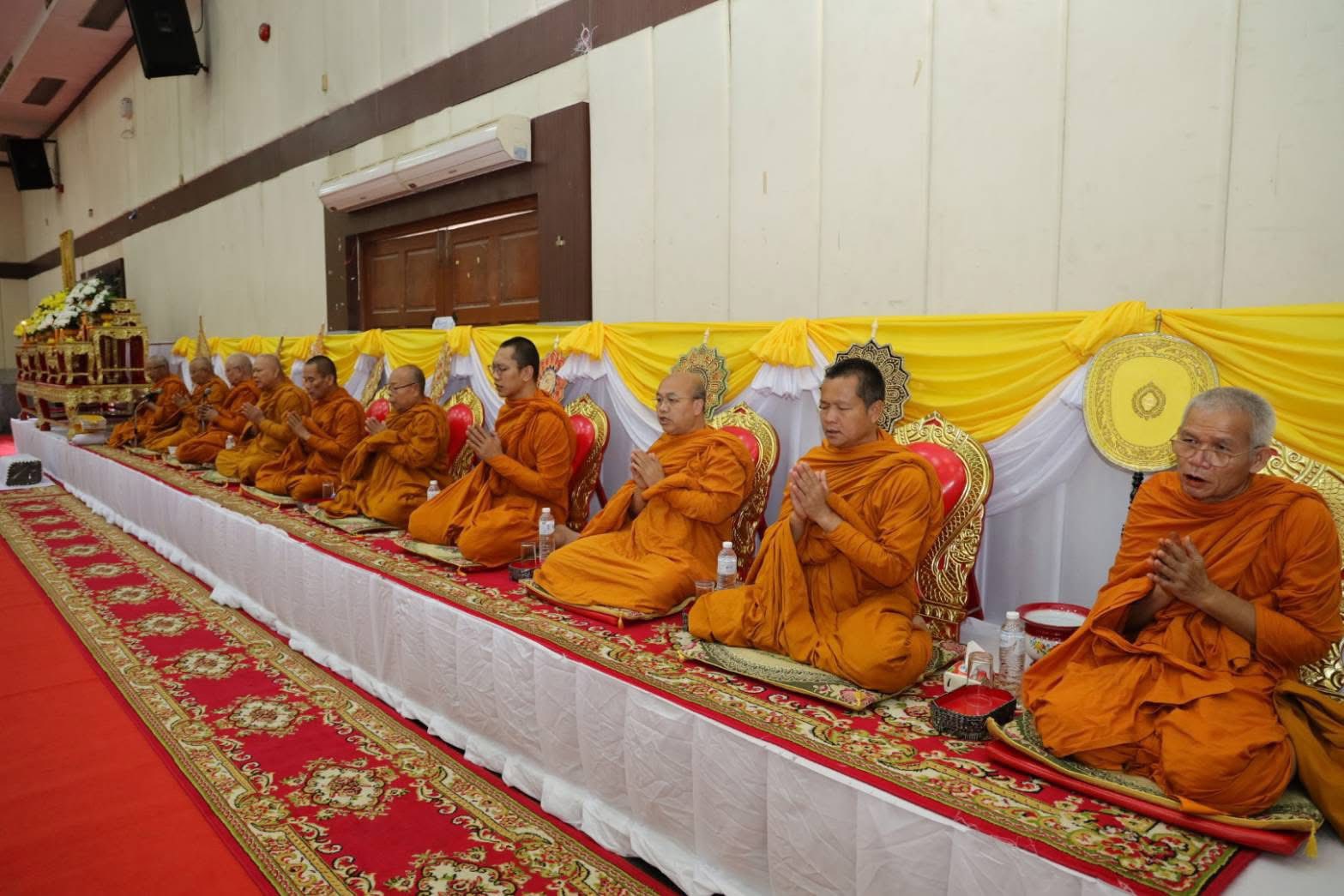 title - ส.ป.ก.กาฬสินธุ์ ร่วมงานรัฐพิธี 