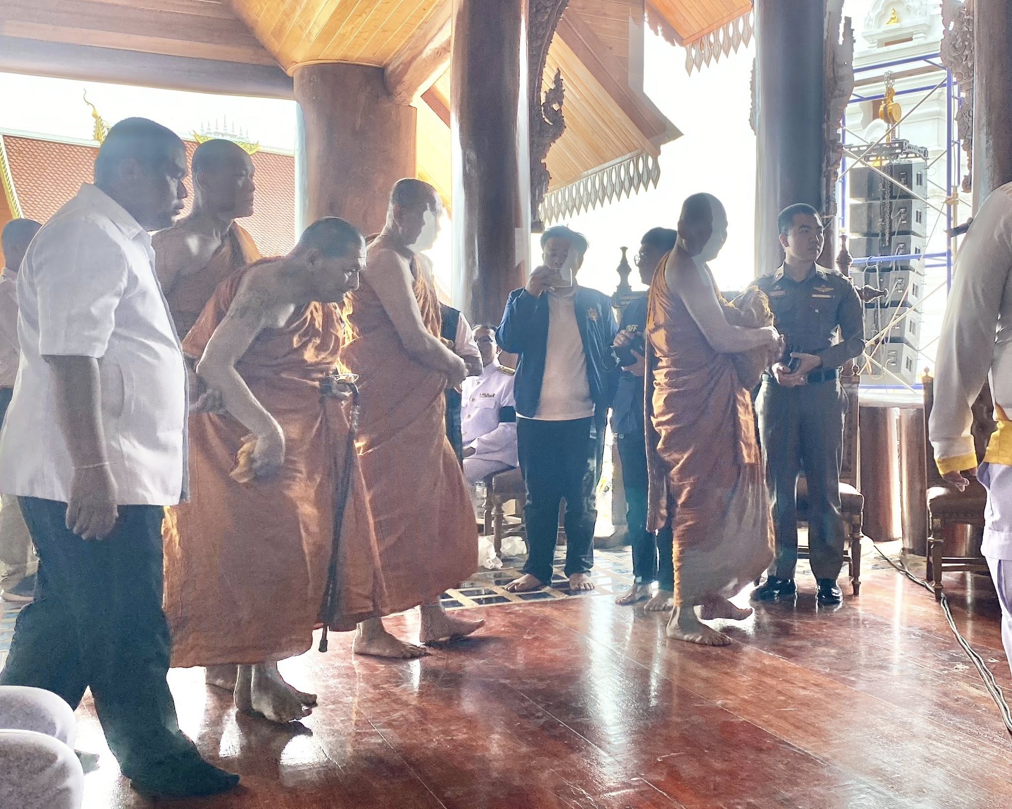 title - ส.ป.ก.กาฬสินธุ์ ร่วมพิธีบรรพชาสามเณร จำนวน 99 รูป เพื่อถวายเป็นพระราชกุศลแด่ สมเด็จพระนางเจ้าสิริกิติ์ พระบรมราชินีนาถ พระบรมราชชนนีพันปีหลวง เนื่องในการบำเพ็ญกุศลปัญญาสมวารถวายพระบรมศพ (ครบ 50 วัน)