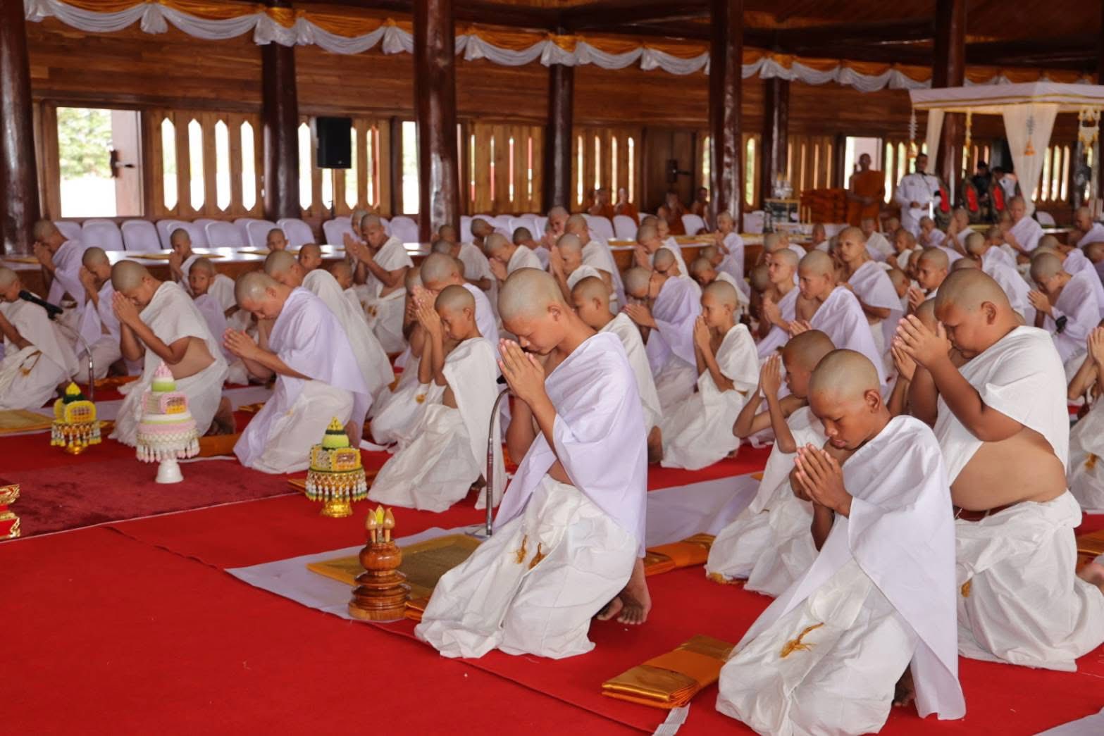 title - ส.ป.ก.กาฬสินธุ์ ร่วมพิธีบรรพชาสามเณร จำนวน 99 รูป เพื่อถวายเป็นพระราชกุศลแด่ สมเด็จพระนางเจ้าสิริกิติ์ พระบรมราชินีนาถ พระบรมราชชนนีพันปีหลวง เนื่องในการบำเพ็ญกุศลปัญญาสมวารถวายพระบรมศพ (ครบ 50 วัน)