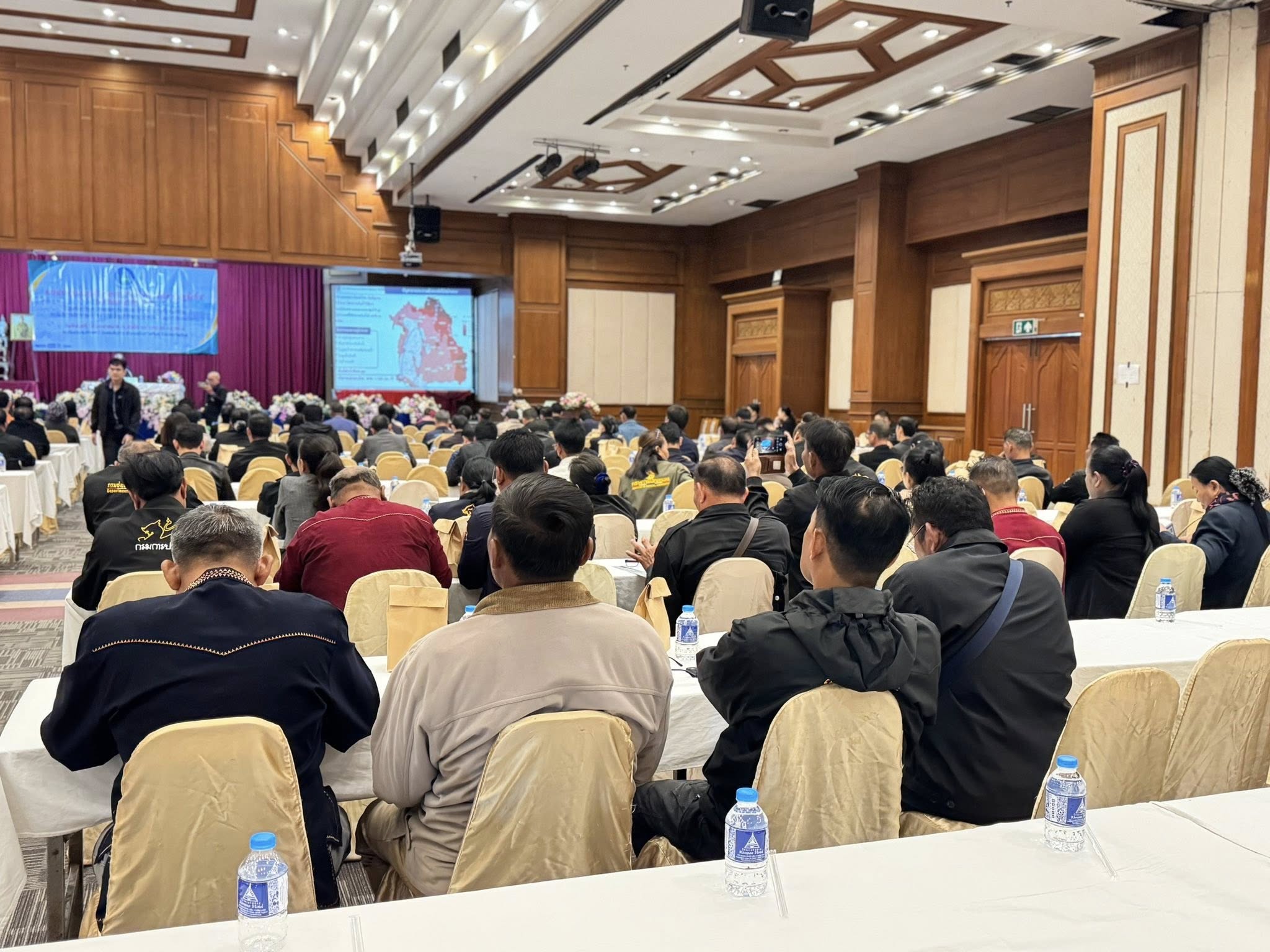 title - ส.ป.ก.กาฬสินธุ์ ร่วมการประชุมปัจฉิมนิเทศโครงการ “โครงการศึกษาความเหมาะสมและประเมินผลกระทบสิ่งแวดล้อม การบริหารจัดการน้ำ โขง เลย ชี มูล โดยแรงโน้มถ่วง ระยะที่ 1 (ระบบส่งน้ำ) ณ โรงแรมริมปาว อำเภอเมืองกาฬสินธุ์ จังหวัดกาฬสินธุ์