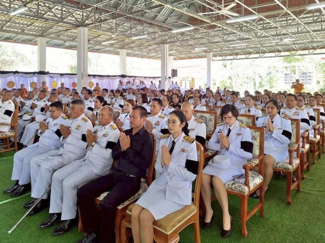 title - ส.ป.ก.กาฬสินธุ์ ร่วมพิธ๊พระราชทานเพลิงศพเป็นกรณีพิเศษ พลทหาร ชาญชัย ผดุงโชค (หน่วย ร.112 พัน.3) ผู้เสียชีวิตจากเหตุการณ์ปะทะกันระหว่างไทย - กัมพูชา ณ เมรุวัดโพธิ์ชัยโคกใหญ่ ตำบลบัวบาน อำเภอยางตลาด จังหวัดกาฬสินธุ์