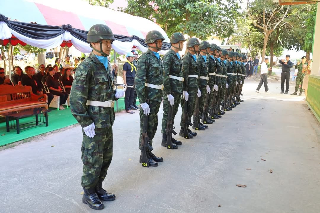 title - ส.ป.ก.กาฬสินธุ์ ร่วมพิธ๊พระราชทานเพลิงศพเป็นกรณีพิเศษ พลทหาร ชาญชัย ผดุงโชค (หน่วย ร.112 พัน.3) ผู้เสียชีวิตจากเหตุการณ์ปะทะกันระหว่างไทย - กัมพูชา ณ เมรุวัดโพธิ์ชัยโคกใหญ่ ตำบลบัวบาน อำเภอยางตลาด จังหวัดกาฬสินธุ์