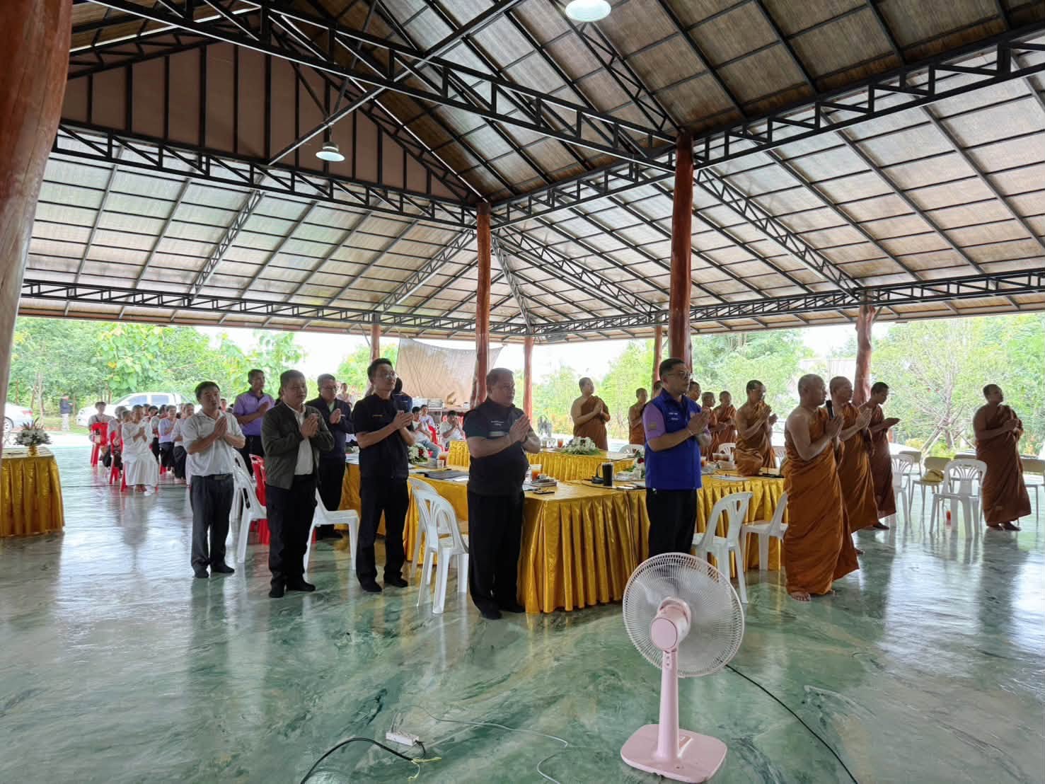 title - ส.ป.ก.กาฬสินธุ์ ร่วมประชุมคณะกรรมการพิจารณาการขออนุญาตสร้างวัดจังหวัดกาฬสินธุ์ ตามคำสั่งจังหวัดกาฬสินธุ์ ที่ 3257/2567 ณ ที่พักสงฆ์ป่าวิมุตติญาณ บ้านโนนสะอาด หมู่ที่ 2 ตำบลทุ่งคลอง อำเภอคำม่วง จังหวัดกาฬสินธุ์