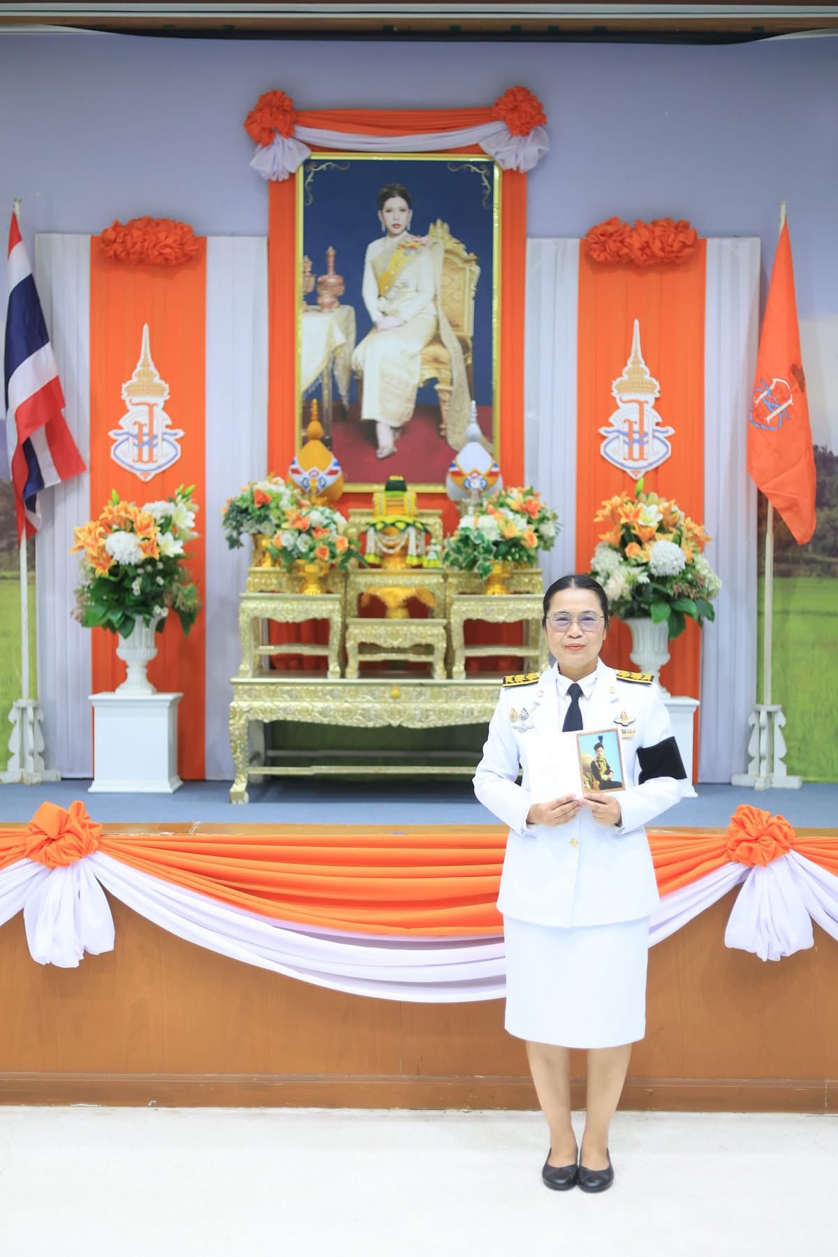 title - ว่าที่พันตรี ศักดิ์ระพี แพร่งสุวรรณ ปฏิรูปที่ดินจังหวัดกาฬสินธุ์ ร่วมรับ ส.ค.ส. พระราชทาน เนื่องในโอกาสวารดิถีขึ้นปีใหม่ พุทธศักราช 2569 ณ ห้องประชุมไชยยงค์ ชูชาติ ส.ป.ก.ถนนราชดำเนินนอก เขตพระนคร กรุงเทพมหานคร