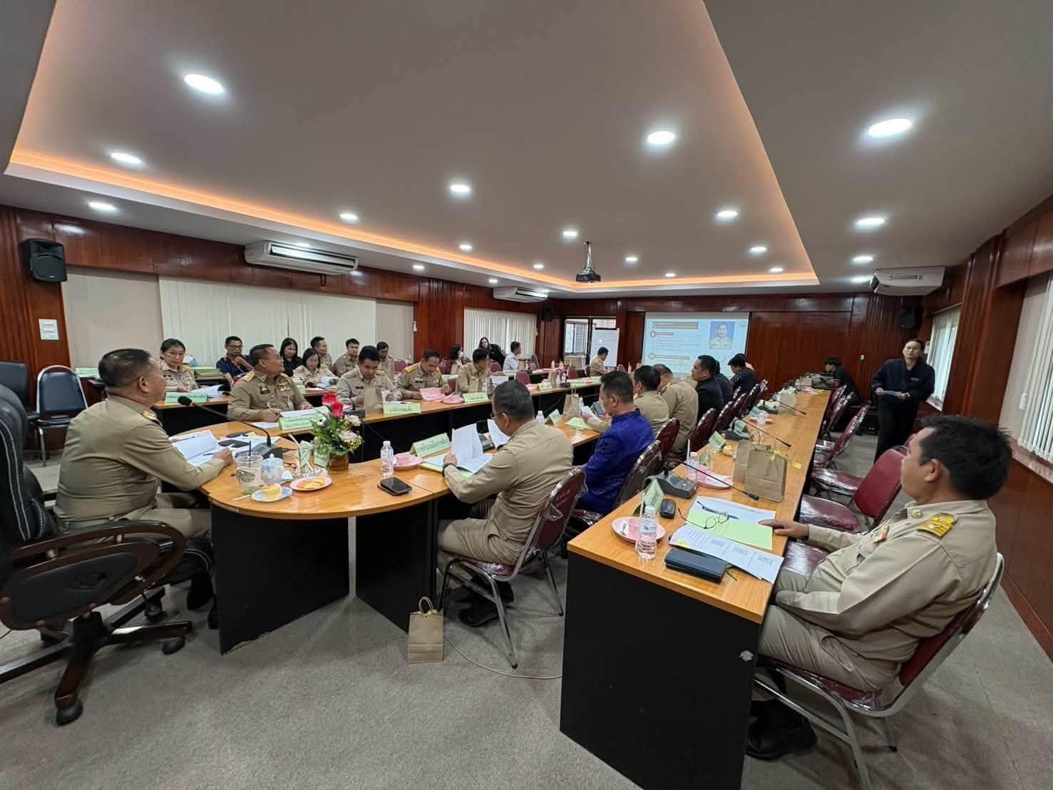 title - ส.ป.ก.กาฬสินธุ์ จัดประชุมคัดเลือกผู้แทนเกษตรกรเป็นกรรมการในคณะกรรมการปฏิรูปที่ดินจังหวัดกาฬสินธุ์ ณ ห้องประชุมสำนักงานการปฏิรูปที่ดินจังหวัดกาฬสินธุ์ (ชั้น 2)