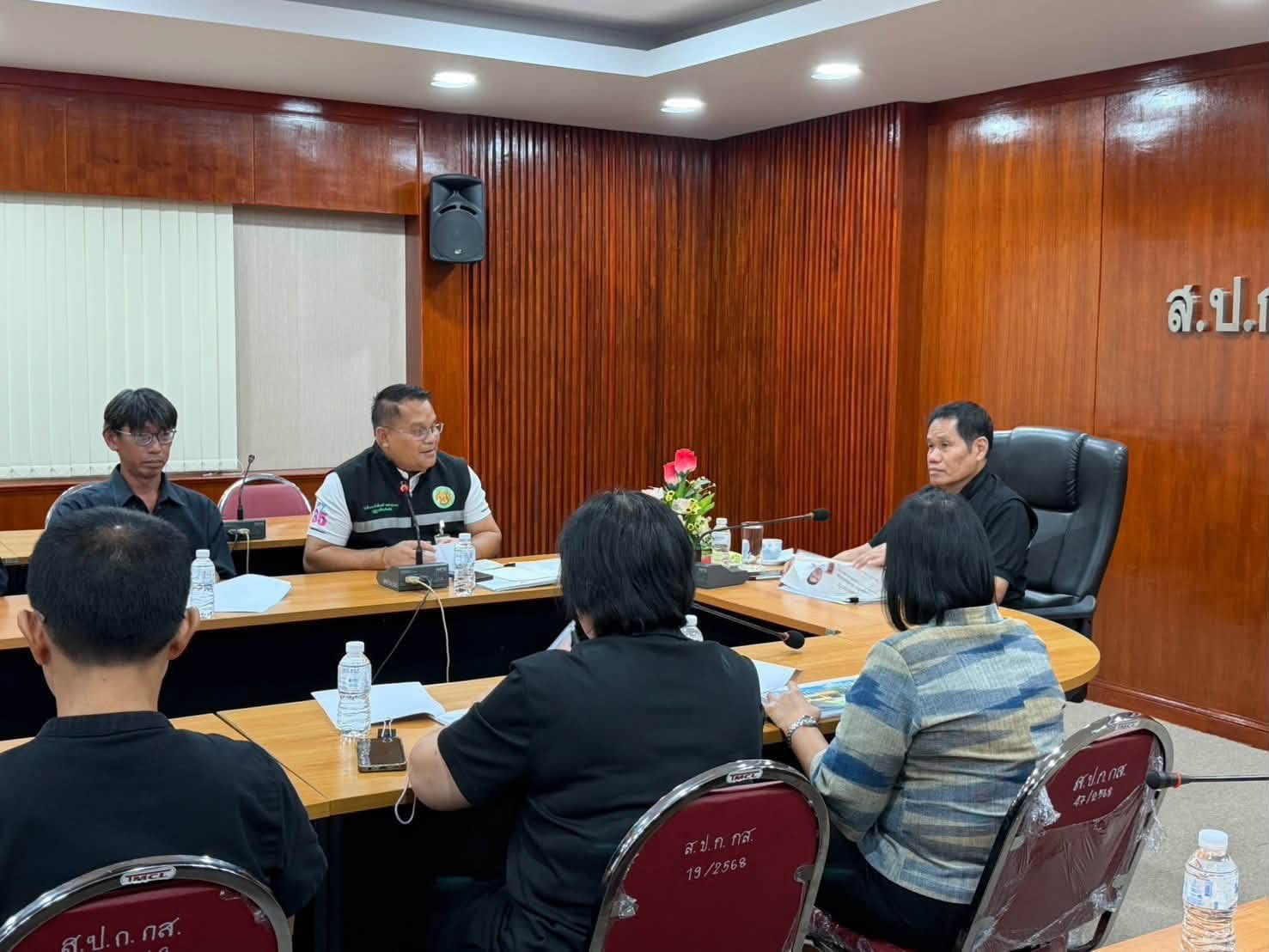 title - ส.ป.ก.กาฬสินธุ์ ร่วมประชุมตรวจราชการและติดตามความก้าวหน้าผลการดำเนินงานตามแผนการตรวจราชการของผู้ตรวจราชการสำนักงานการปฏิรูปที่ดินเพื่อเกษตรกรรม ประจำปีงบประมาณ พ.ศ. 2569 รอบที่ 2 เขตตรวจราชการที่ 12 จังหวัดกาฬสินธุ์