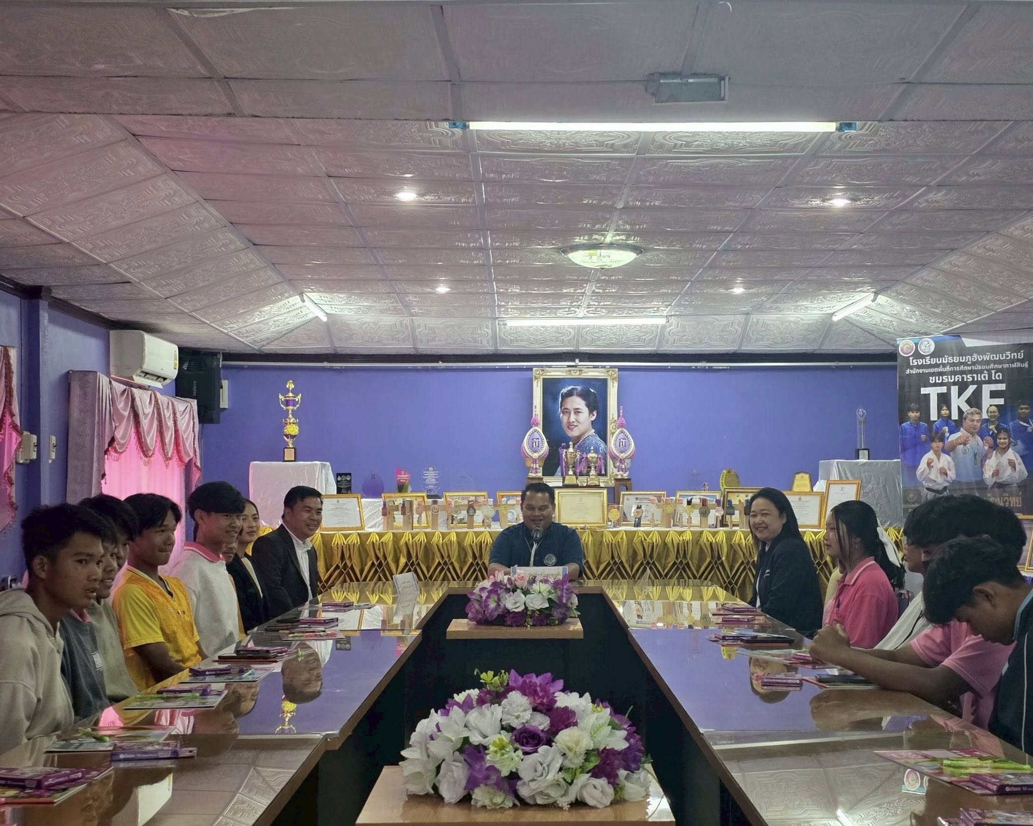 title - ส.ป.ก.กาฬสินธุ์ ร่วมเปิดการฝึกอบรมโครงการอนุรักษ์พันธุกรรมพืชอันเนื่องมาจากพระราชดำริ สมเด็จพระเทพรัตนราชสุดาฯ สยามบรมราชกุมารี (อพ.สธ.) ปีงบประมาณ 2569 ณ โรงเรียนมัธยมภูฮังพัฒนวิทย์ ตำบลดงมูล อำเภอหนองกุงศรี จังหวัดกาฬสินธุ์