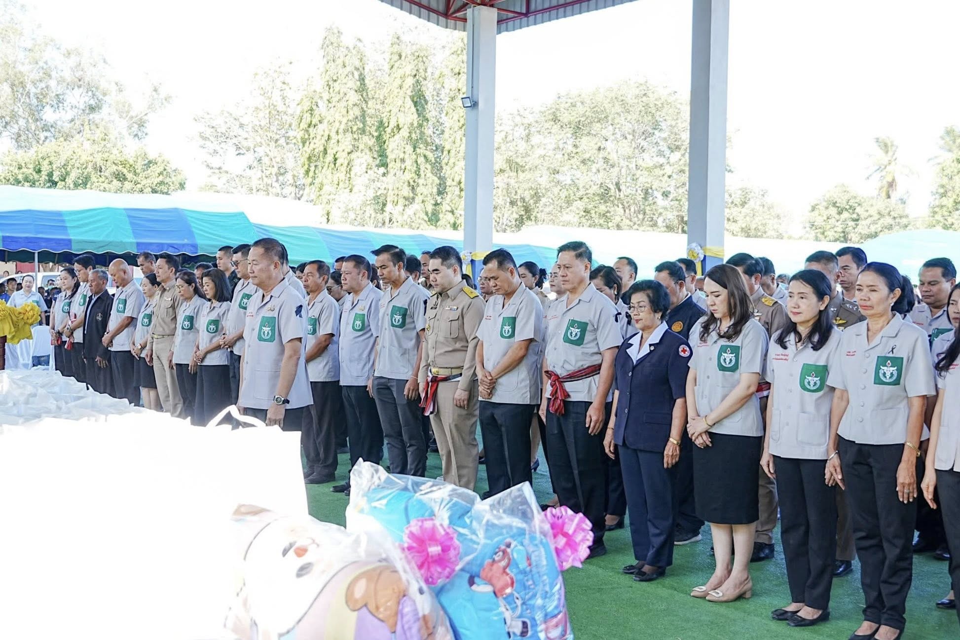 title - ส.ป.ก.กาฬสินธุ์ เข้าร่วมโครงการหน่วยแพทย์เคลื่อนที่ พอ.สว. และโครงการจังหวัดกาฬสินธุ์ บำบัดทุกข์ บำรุงสุข สร้างรอยยิ้มให้ประชาชน ออกไปให้บริการประชาชน ณ โรงเรียนบ้านเหล่าสีแก้ว บ้านเหล่าสีแก้ว หมู่ที่ 9 ตำบลไค้นุ่น อำเภอห้วยผึ้ง จังหวัดกาฬสินธุ์