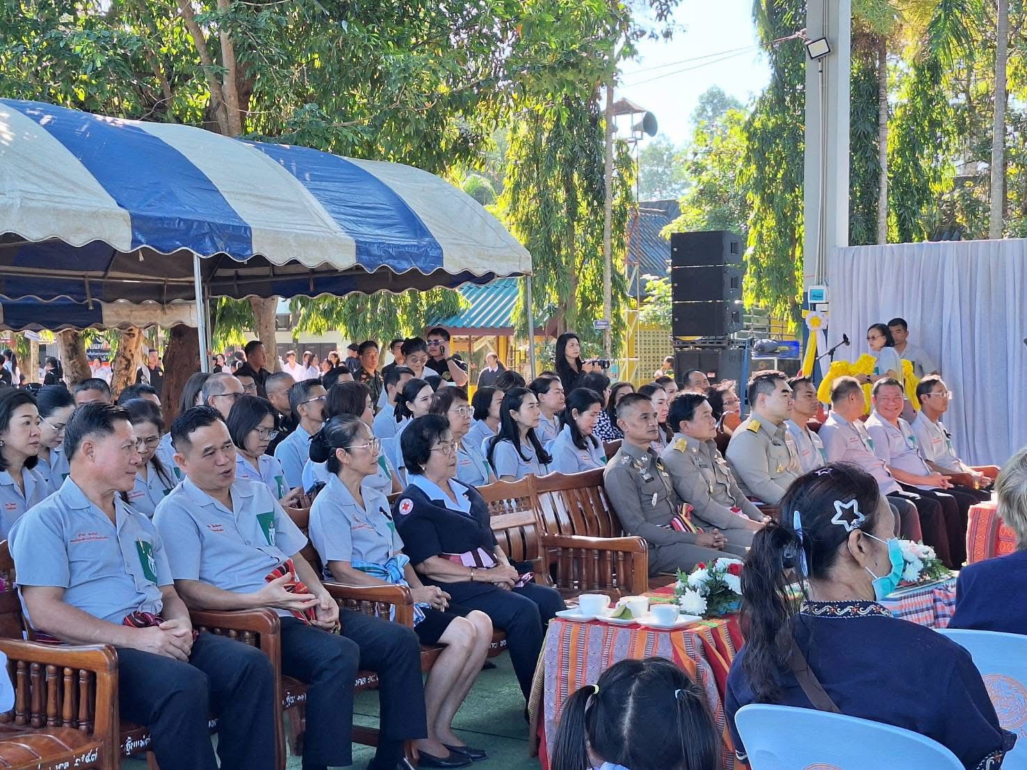 title - ส.ป.ก.กาฬสินธุ์ เข้าร่วมโครงการหน่วยแพทย์เคลื่อนที่ พอ.สว. และโครงการจังหวัดกาฬสินธุ์ บำบัดทุกข์ บำรุงสุข สร้างรอยยิ้มให้ประชาชน ออกไปให้บริการประชาชน ณ โรงเรียนบ้านเหล่าสีแก้ว บ้านเหล่าสีแก้ว หมู่ที่ 9 ตำบลไค้นุ่น อำเภอห้วยผึ้ง จังหวัดกาฬสินธุ์