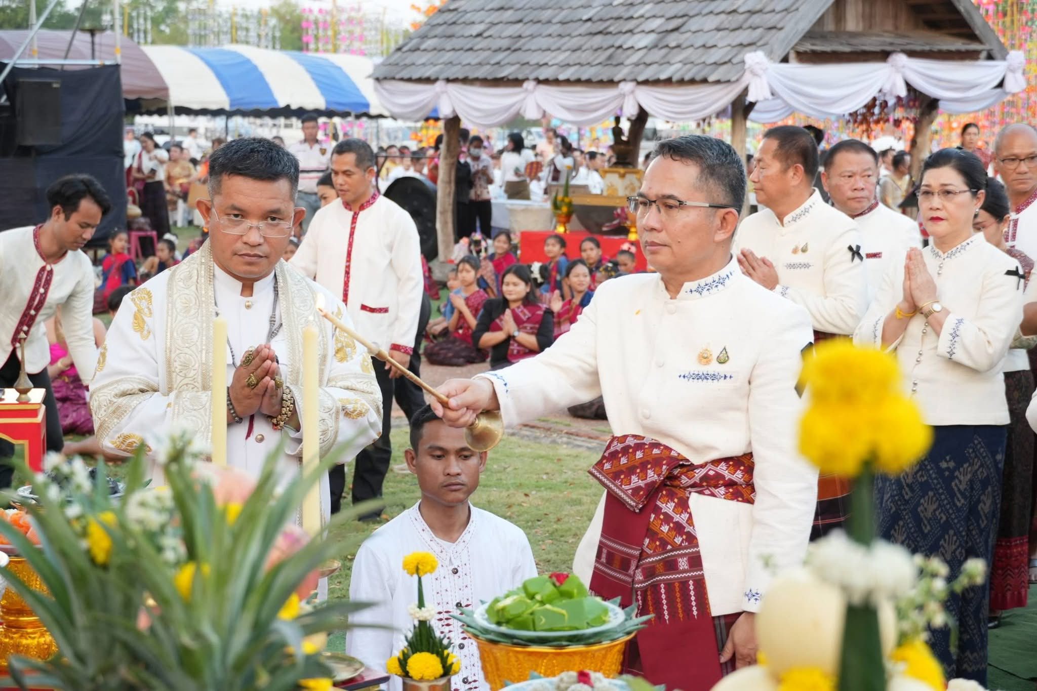 title - ส.ป.ก.กาฬสินธุ์ ร่วมงานเทศกาล 