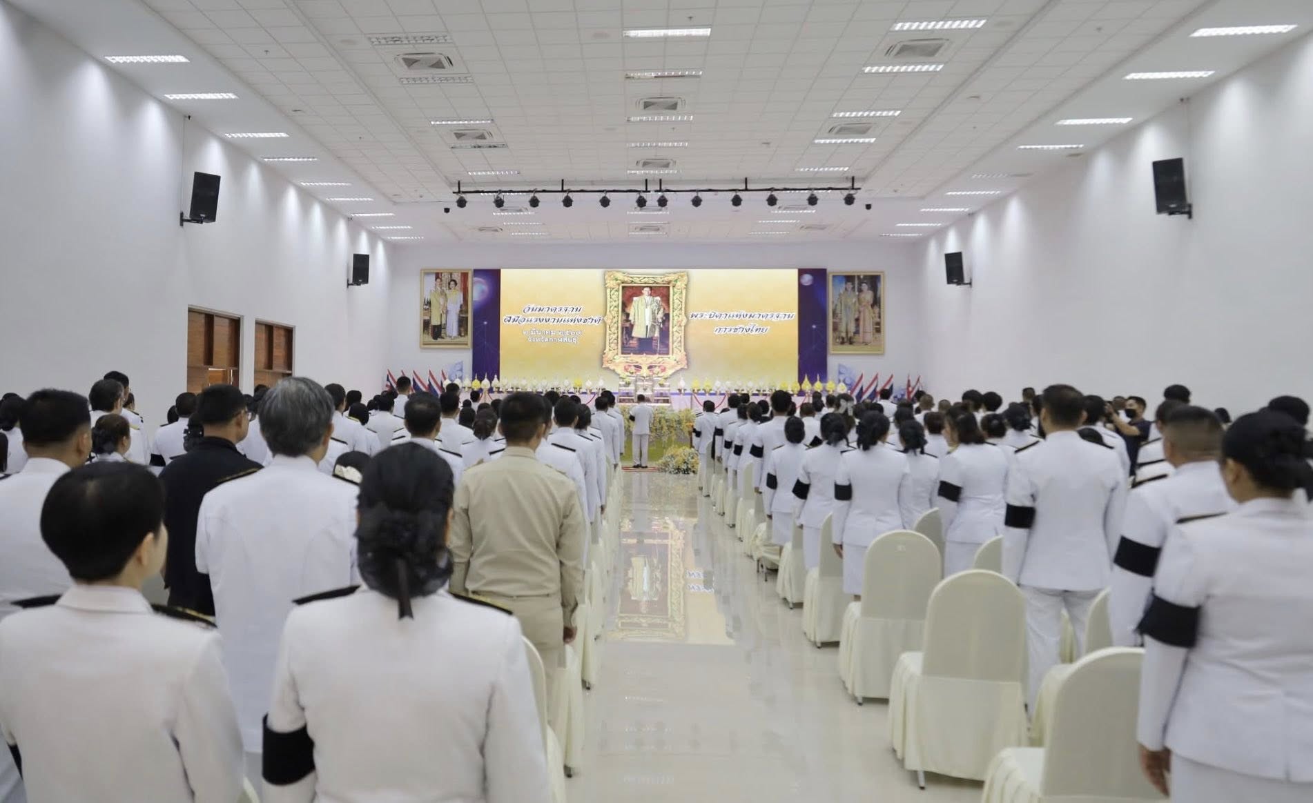title - ส.ป.ก.กาฬสินธุ์ ร่วมพิธีถวายราชสักการะแด่พระบาทสมเด็จพระบรมชนกาธิเบศร มหาภูมิพลอดุลยเดชมหาราช บรมนาถบพิตร ”พระบิดาแห่งมาตรฐานการช่างไทย” เนื่องในวันมาตรฐานฝีมือแรงงานแห่งชาติ ณ ห้องประชุมพยับหมอก ชั้น 3 อาคารสำนักงานอธิการบดีและบริหารสินทรัพย์ มหาวิทยาลัยกาฬสินธุ์
