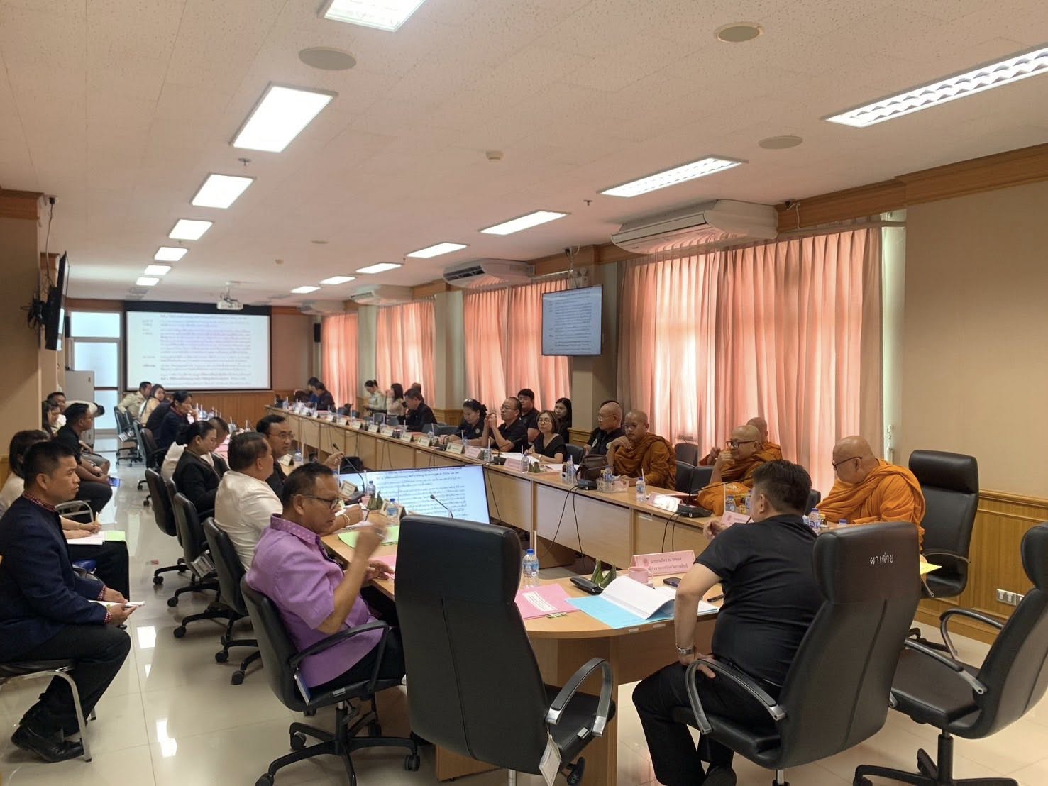 title - ส.ป.ก.กาฬสินธุ์ร่วมการประชุมคณะกรรมการป้องกันและแก้ไขปัญหาที่พักสงฆ์ในพื้นที่ป่าไม้ระดับจังหวัด ครั้งที่ 1/2569 ณ ห้องประชุมผาเสวย ชั้น 2 ศาลากลางจังหวัดกาฬสินธุ์