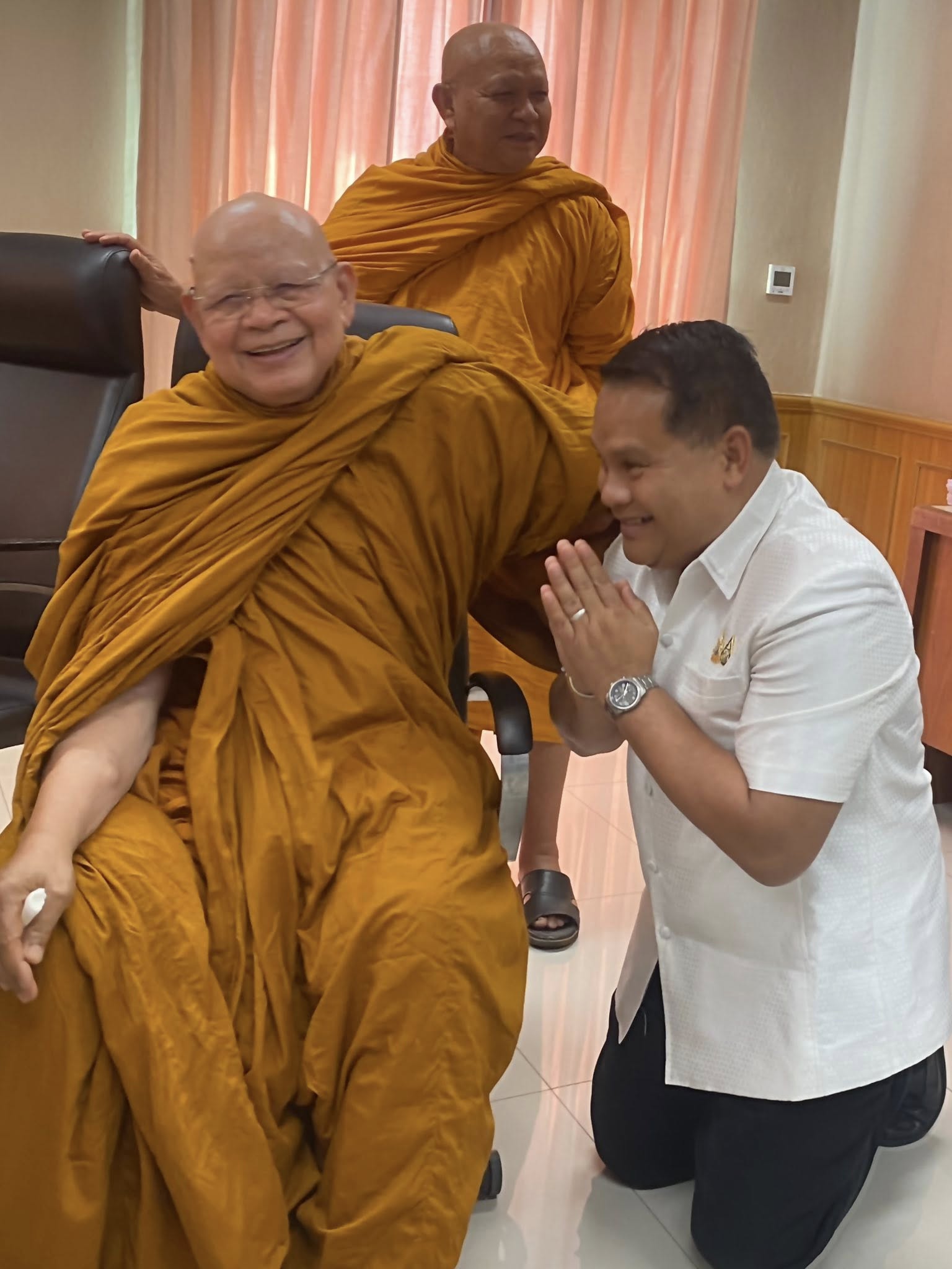 title - ส.ป.ก.กาฬสินธุ์ร่วมการประชุมคณะกรรมการป้องกันและแก้ไขปัญหาที่พักสงฆ์ในพื้นที่ป่าไม้ระดับจังหวัด ครั้งที่ 1/2569 ณ ห้องประชุมผาเสวย ชั้น 2 ศาลากลางจังหวัดกาฬสินธุ์