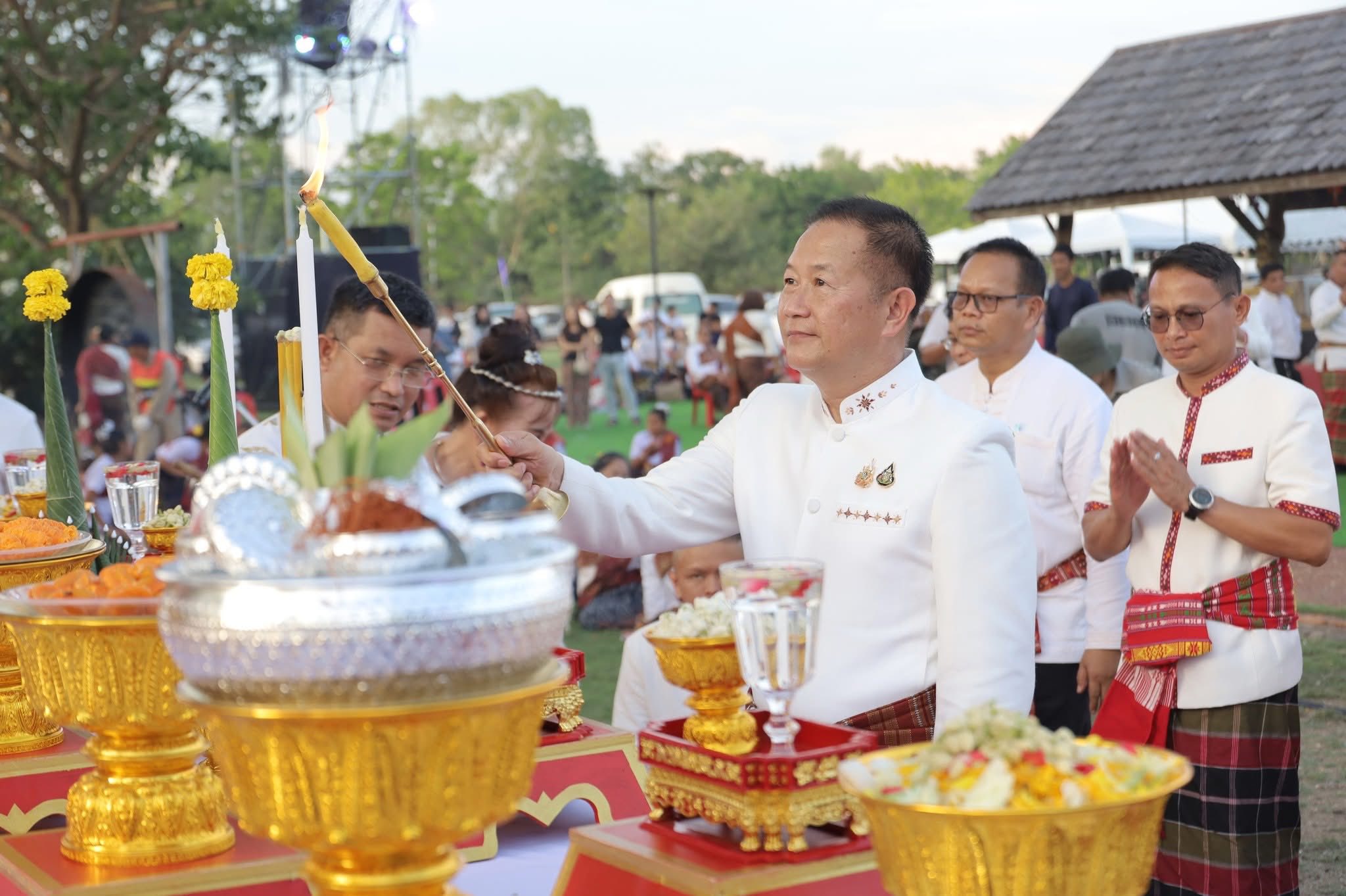 title - ส.ป.ก.กาฬสินธุ์ ร่วมพิธีเปิดงานเทศกาล “วิสาขปุณฺณมีปูชา” จังหวัดกาฬสินธุ์ ประจำปีงบประมาณ พ.ศ.2569