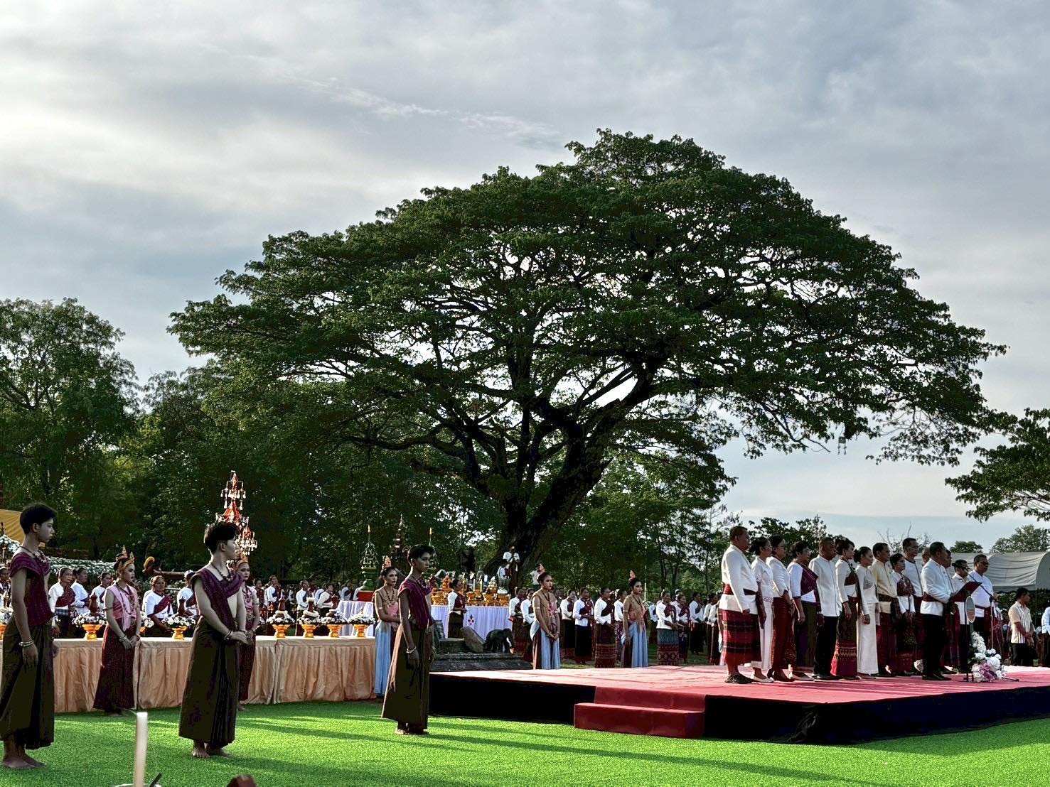 title - ส.ป.ก.กาฬสินธุ์ ร่วมพิธีเปิดงานเทศกาล “วิสาขปุณฺณมีปูชา” จังหวัดกาฬสินธุ์ ประจำปีงบประมาณ พ.ศ.2569
