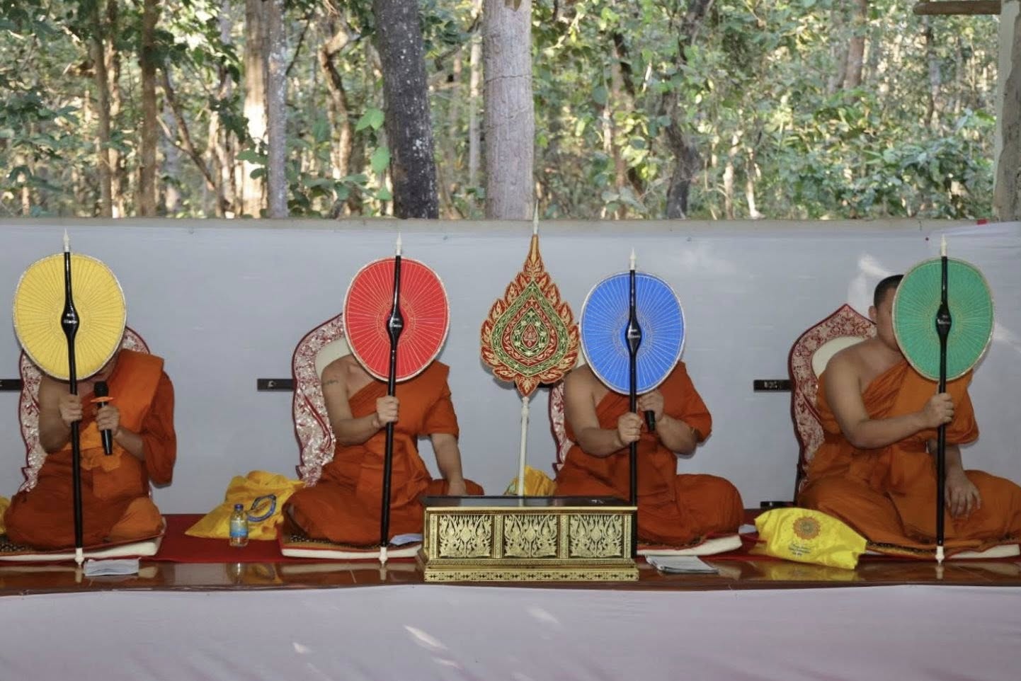 title - ส.ป.ก.กาฬสินธุ์ ร่วมพิธีการพระราชทานเพลิงศพ สิบเอก อภิสิทธิ์ บุนนาค นายสิบพยาบาล สังกัดกองพันทหารราบที่ 3 กรมทหารราบที่ 16 ณ เมรุวัดพุทธภาวัน บ้านสมสะอาด ตำบลสมสะอาด อำเภอกุฉินารายณ์ จังหวัดกาฬสินธุ์ ทหารกล้าผู้สละชีพเพื่อชาติในขณะปฏิบัติหน้าที่รักษาอาการบาดเจ็บของเพื่อนทหารในการสู้รบระหว่างไทย-กัมพูชา ที่สมรภูมิภูมะเขือ อำเภอกันทรลักษณ์ จังหวัดศรีสะเกษ