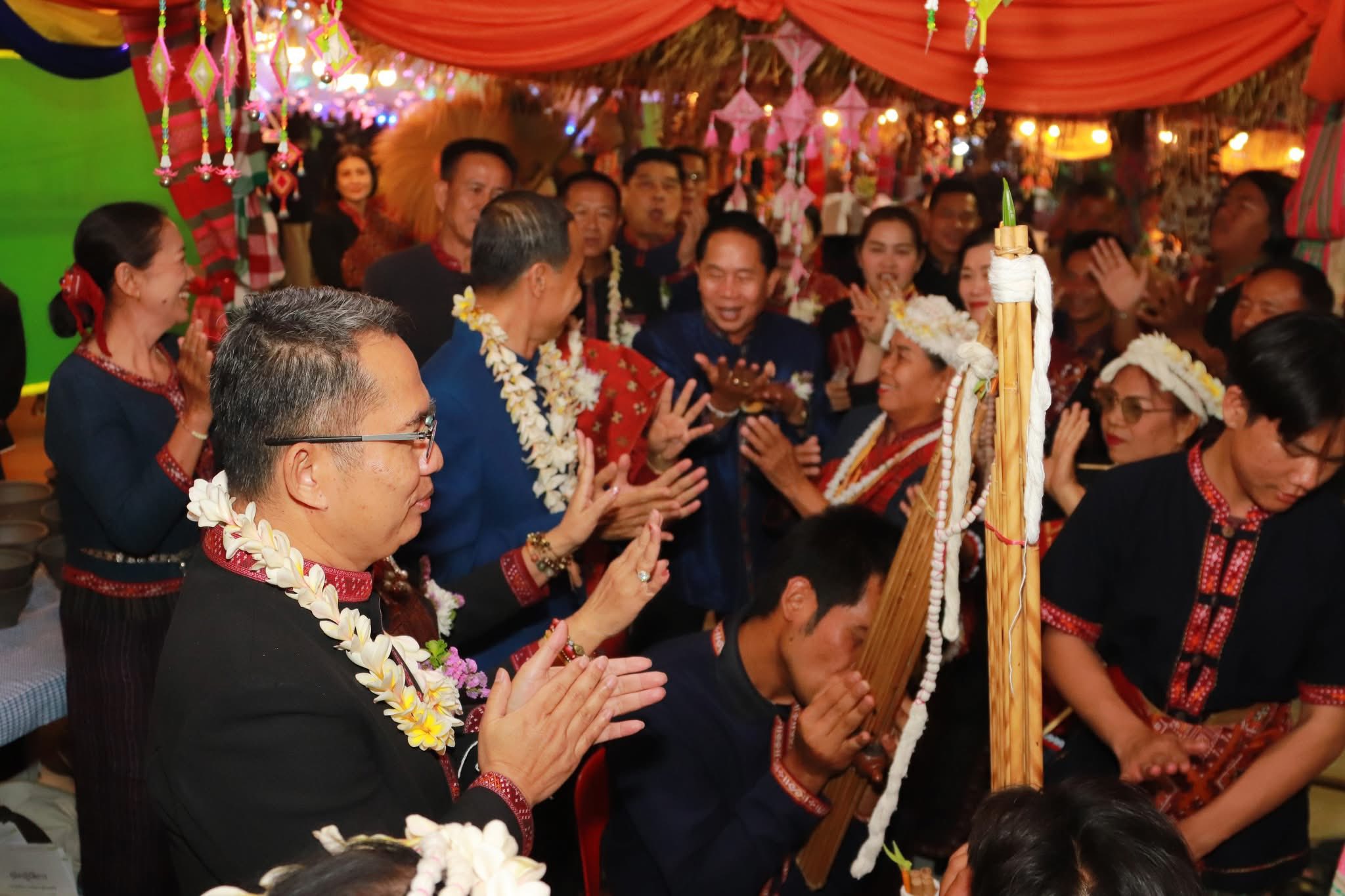 title - ส.ป.ก.กาฬสินธุ์​ ร่วมพิธีเปิด “งานผู้ไทนานาชาติ จังหวัดกาฬสินธุ์” ประจำปีงบประมาณ พ.ศ. 2569