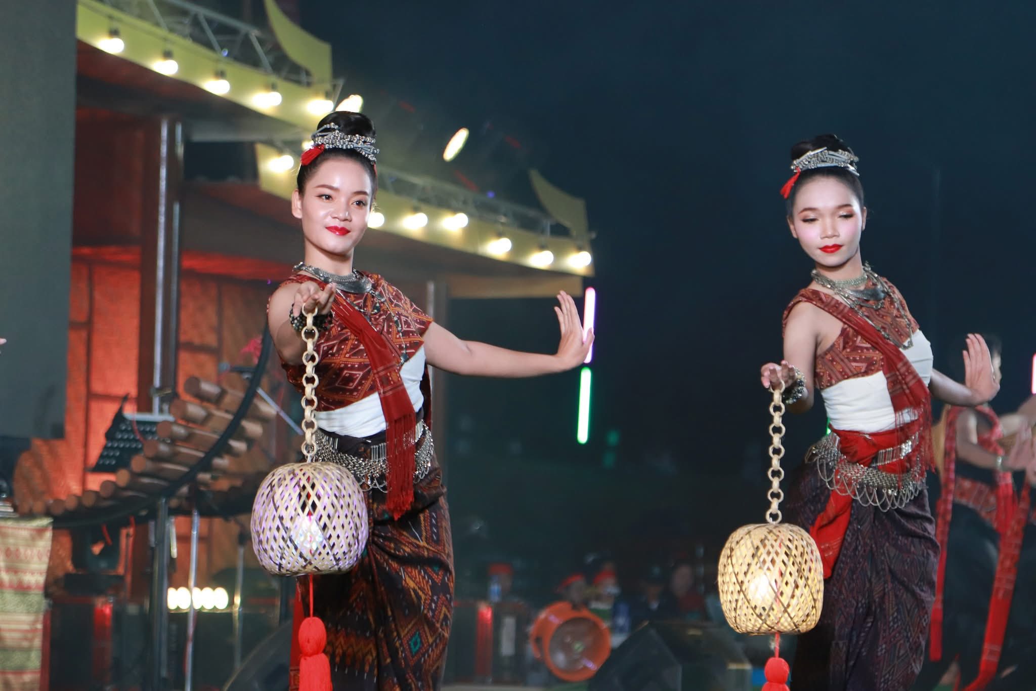 title - ส.ป.ก.กาฬสินธุ์​ ร่วมพิธีเปิด “งานผู้ไทนานาชาติ จังหวัดกาฬสินธุ์” ประจำปีงบประมาณ พ.ศ. 2569