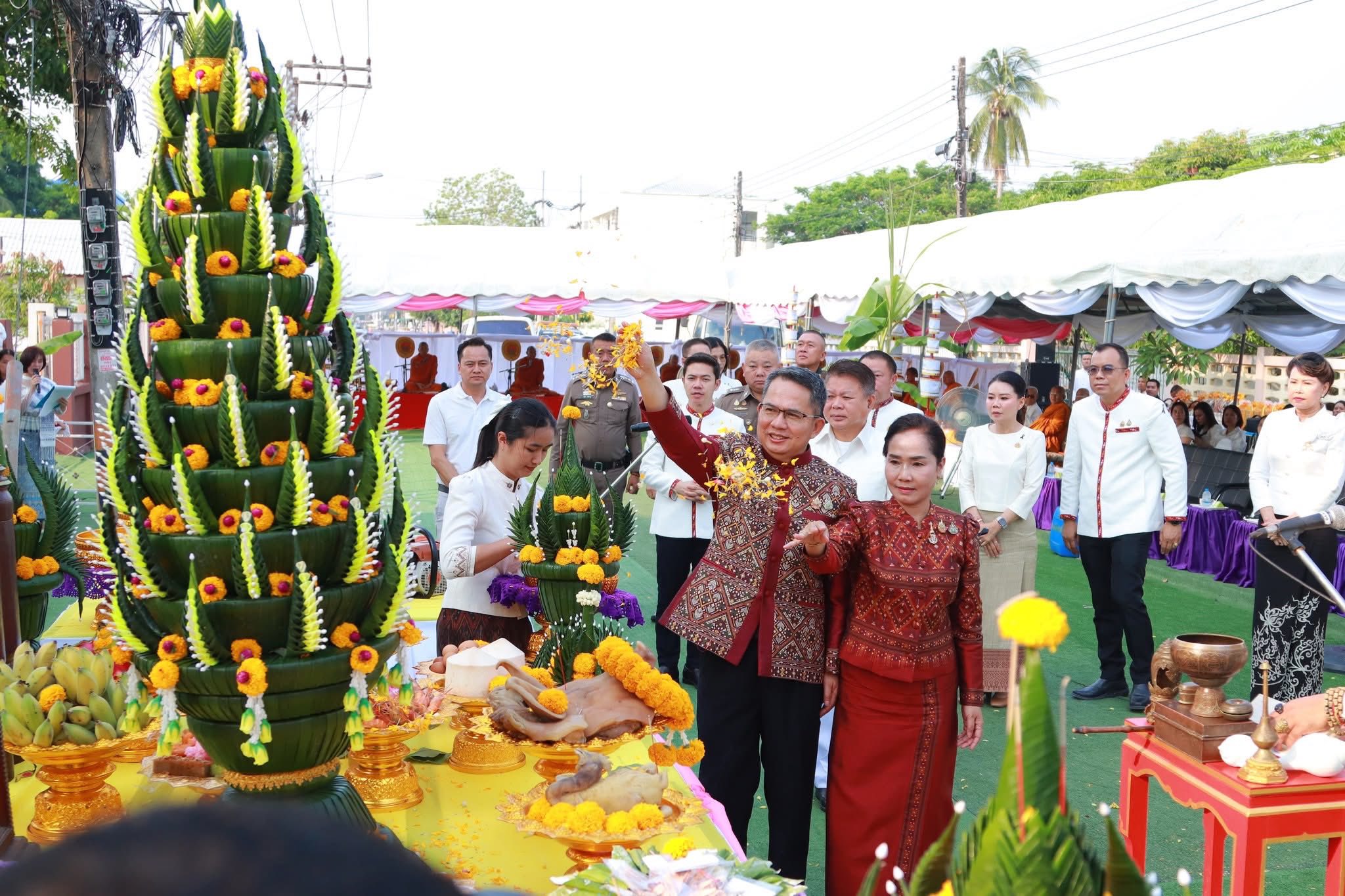 title - ส.ป.ก.กาฬสินธุ์ ร่วมพิธีพลีกรรมตัดไม้มงคล “ต้นราชพฤกษ์” เพื่อนำไปจัดสร้างเสาหลักเมืองจังหวัดกาฬสินธุ์ (ต้นใหม่) ณ บ้านพักสำนักงานคลังจังหวัดกาฬสินธุ์ อำเภอเมืองกาฬสินธุ์ จังหวัดกาฬสินธุ์