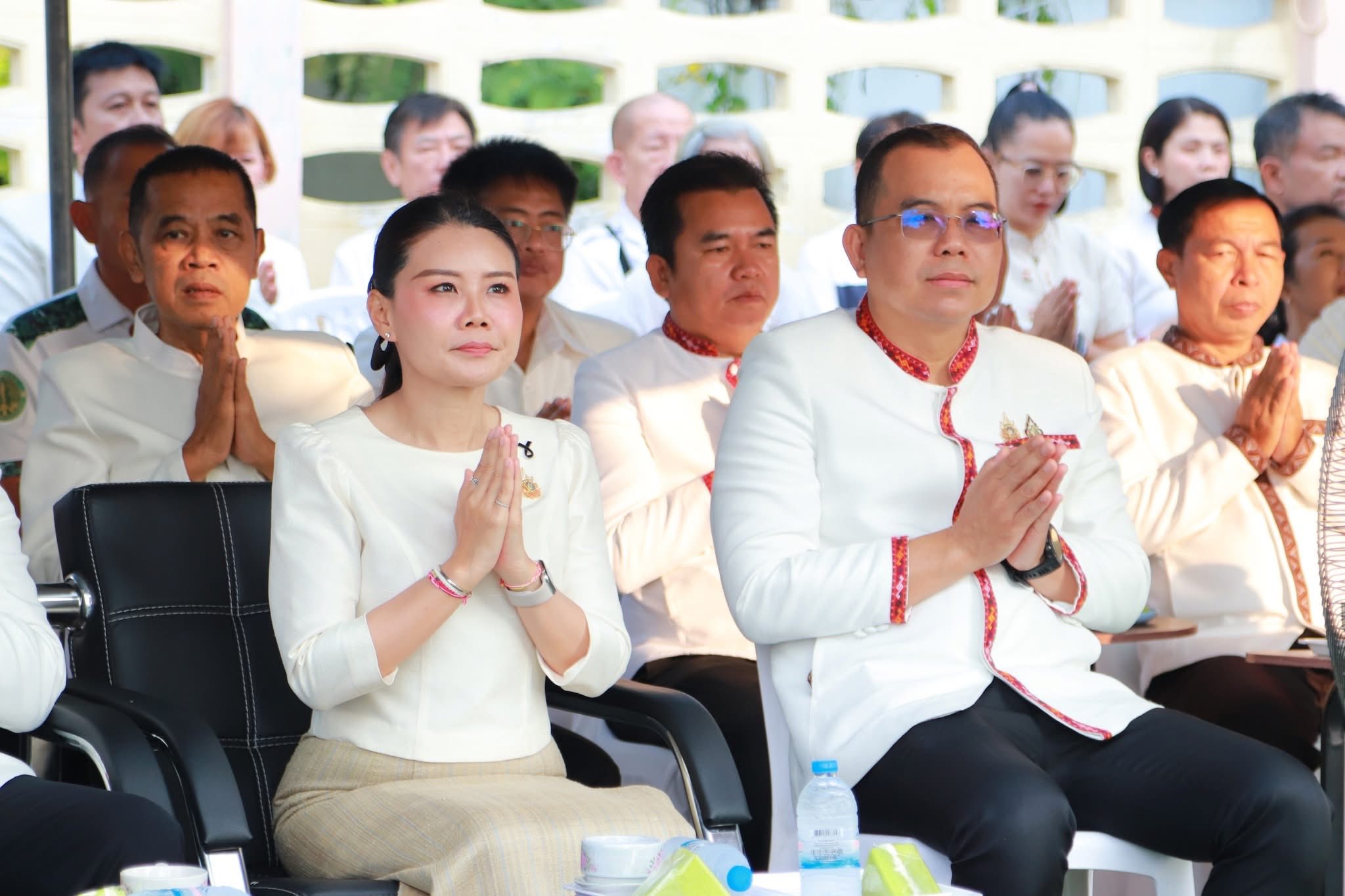 title - ส.ป.ก.กาฬสินธุ์ ร่วมพิธีพลีกรรมตัดไม้มงคล “ต้นราชพฤกษ์” เพื่อนำไปจัดสร้างเสาหลักเมืองจังหวัดกาฬสินธุ์ (ต้นใหม่) ณ บ้านพักสำนักงานคลังจังหวัดกาฬสินธุ์ อำเภอเมืองกาฬสินธุ์ จังหวัดกาฬสินธุ์