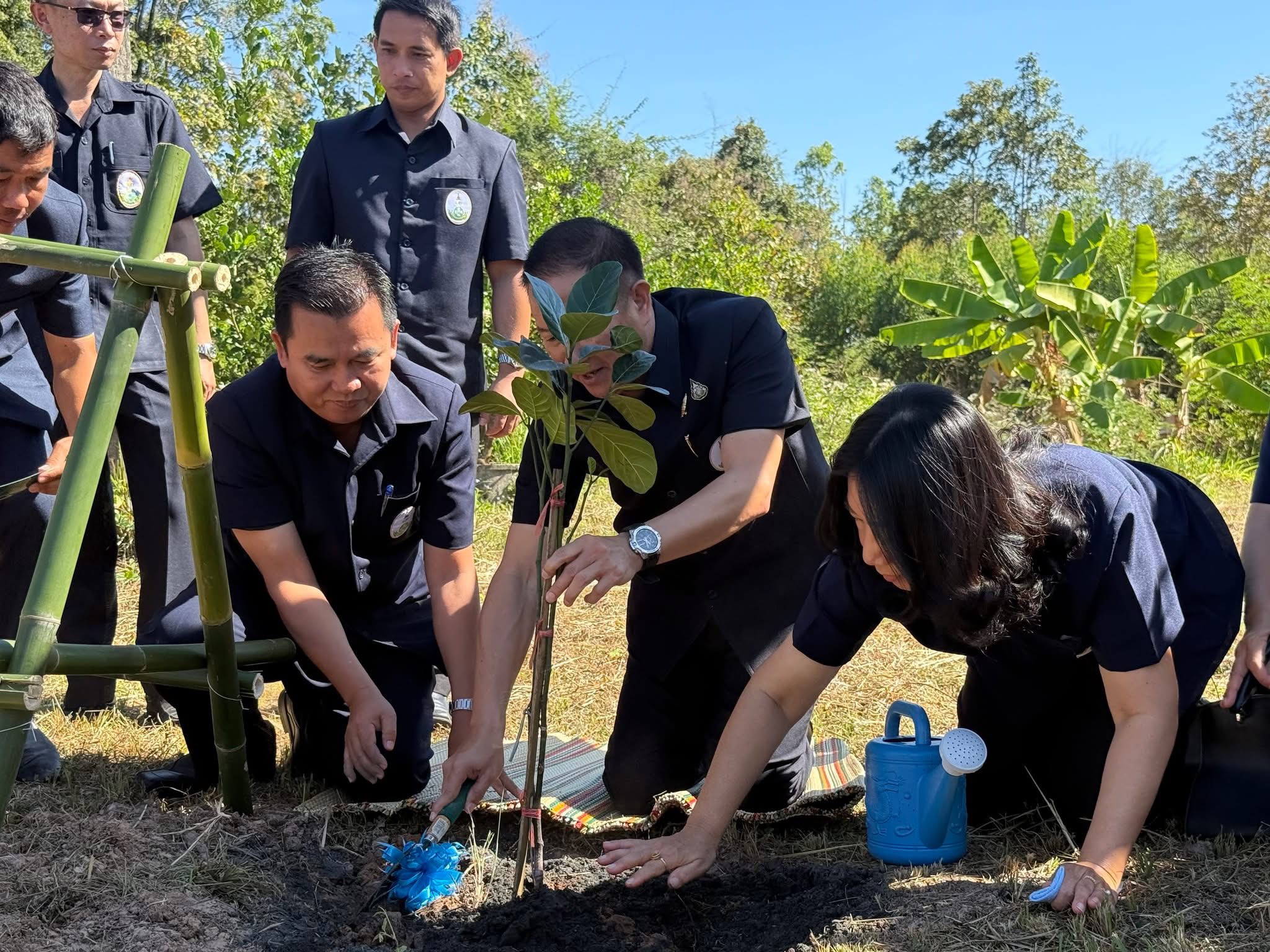 title - ส.ป.ก.กาฬสินธุ์ ร่วมออกหน่วยบริการประชาชนในโครงการคลินิกเกษตรเคลื่อนที่ในพระราชานุเคราะห์สมเด็จพระบรมโอรสาธิราชฯ สยามมกุฎราชกุมาร ครั้งที่ 1/2569 ณ โรงเรียนหนองบัวทองวิทยาเสริม ตำบลสมสะอาด อำเภอกุฉินารายณ์ จังหวัดกาฬสินธุ์