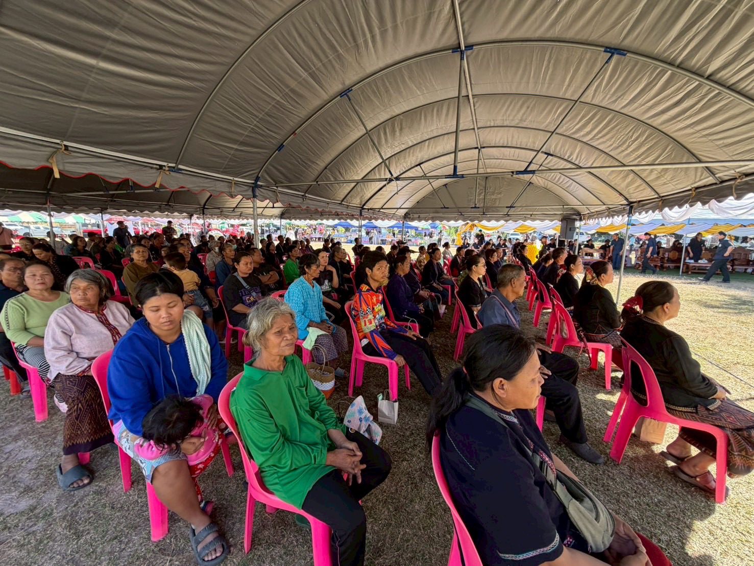 title - ส.ป.ก.กาฬสินธุ์ ร่วมออกหน่วยบริการประชาชนในโครงการคลินิกเกษตรเคลื่อนที่ในพระราชานุเคราะห์สมเด็จพระบรมโอรสาธิราชฯ สยามมกุฎราชกุมาร ครั้งที่ 1/2569 ณ โรงเรียนหนองบัวทองวิทยาเสริม ตำบลสมสะอาด อำเภอกุฉินารายณ์ จังหวัดกาฬสินธุ์