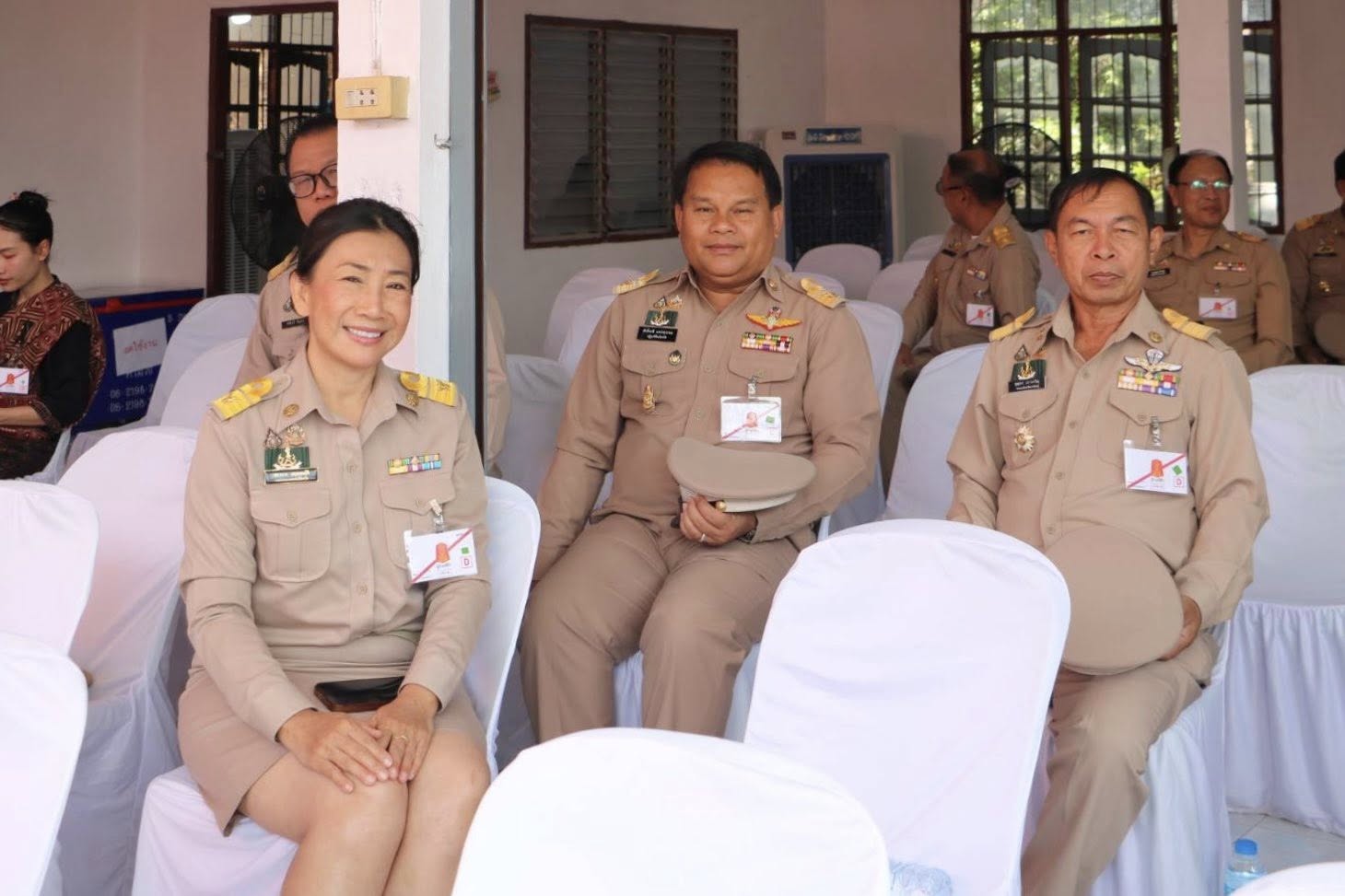 title - ส.ป.ก.กาฬสินธุ์ ร่วมรับเสด็จสมเด็จพระเจ้าลูกเธอ เจ้าฟ้าสิริวัณณวรี นารีรัตนราชกัญญา เสด็จทอดพระเนตรนิทรรศการ และการจัดแสดงผลงานภูมิปัญญาผ้าไทย และงานหัตถกรรมชุมชน ณ สหกรณ์ศูนย์ศิลปาชีพทอผ้าไหมแพรวา บ้านโพน กาฬสินธุ์ จำกัด ตำบลบ้านโพน อำเภอคำม่วง จังหวัดกาฬสินธุ์