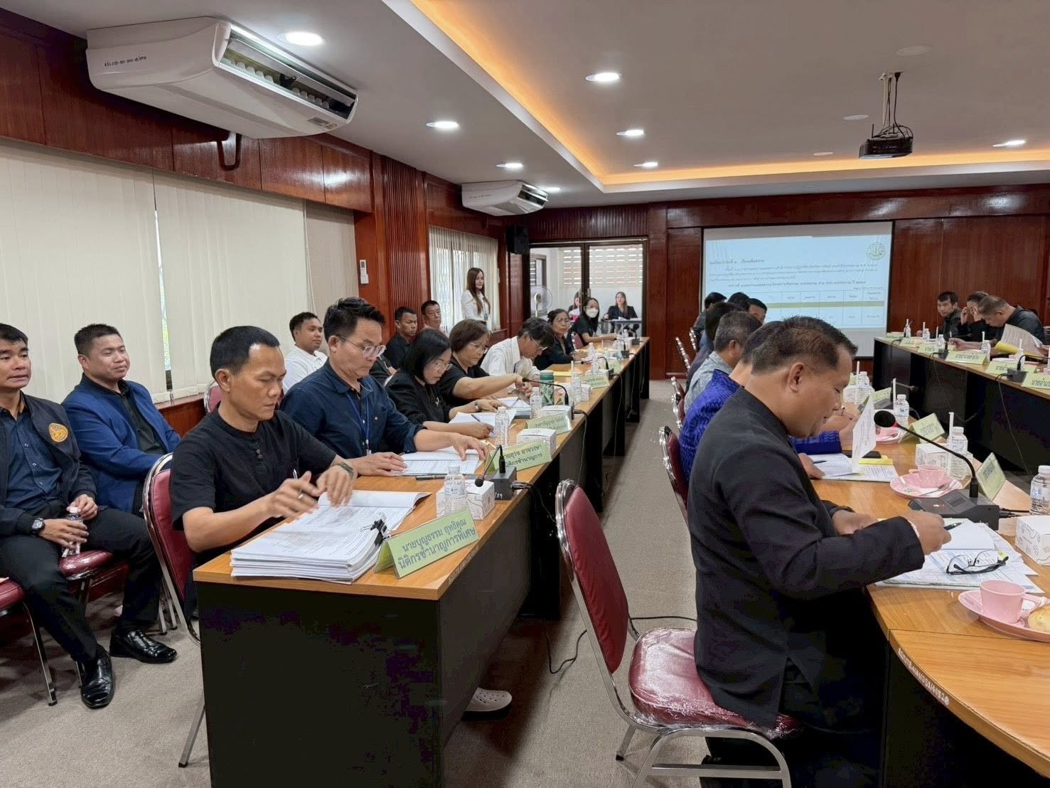 title - ส.ป.ก.กาฬสินธุ์ จัดประชุมคณะกรรมการปฏิรูปที่ดินจังหวัดกาฬสินธุ์ ครั้งที่ 1/2569 ณ ห้องประชุมสำนักงานการปฏิรูปที่ดินจังหวัดกาฬสินธุ์ (ชั้น 2)