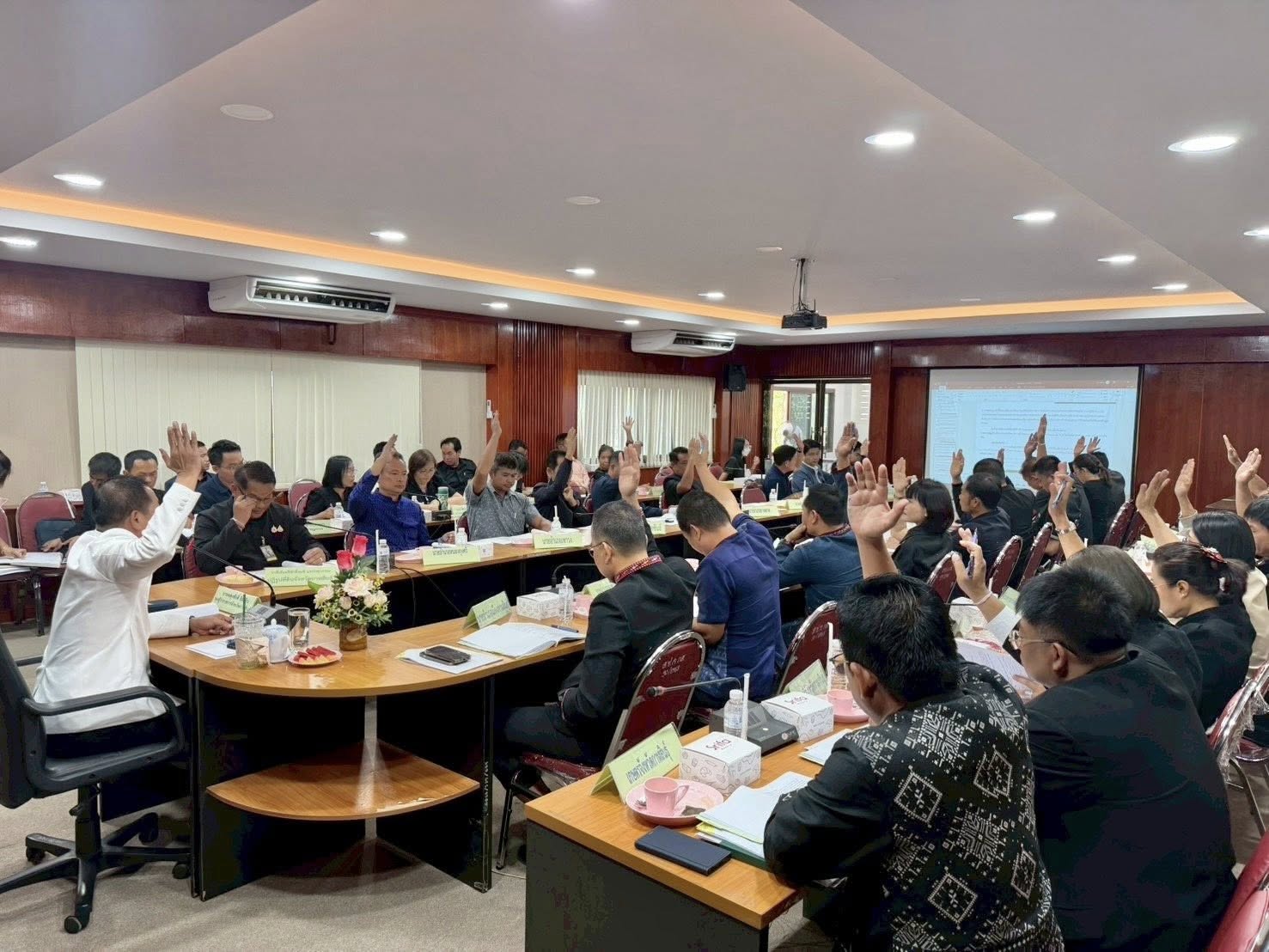 title - ส.ป.ก.กาฬสินธุ์ จัดประชุมคณะกรรมการปฏิรูปที่ดินจังหวัดกาฬสินธุ์ ครั้งที่ 1/2569 ณ ห้องประชุมสำนักงานการปฏิรูปที่ดินจังหวัดกาฬสินธุ์ (ชั้น 2)