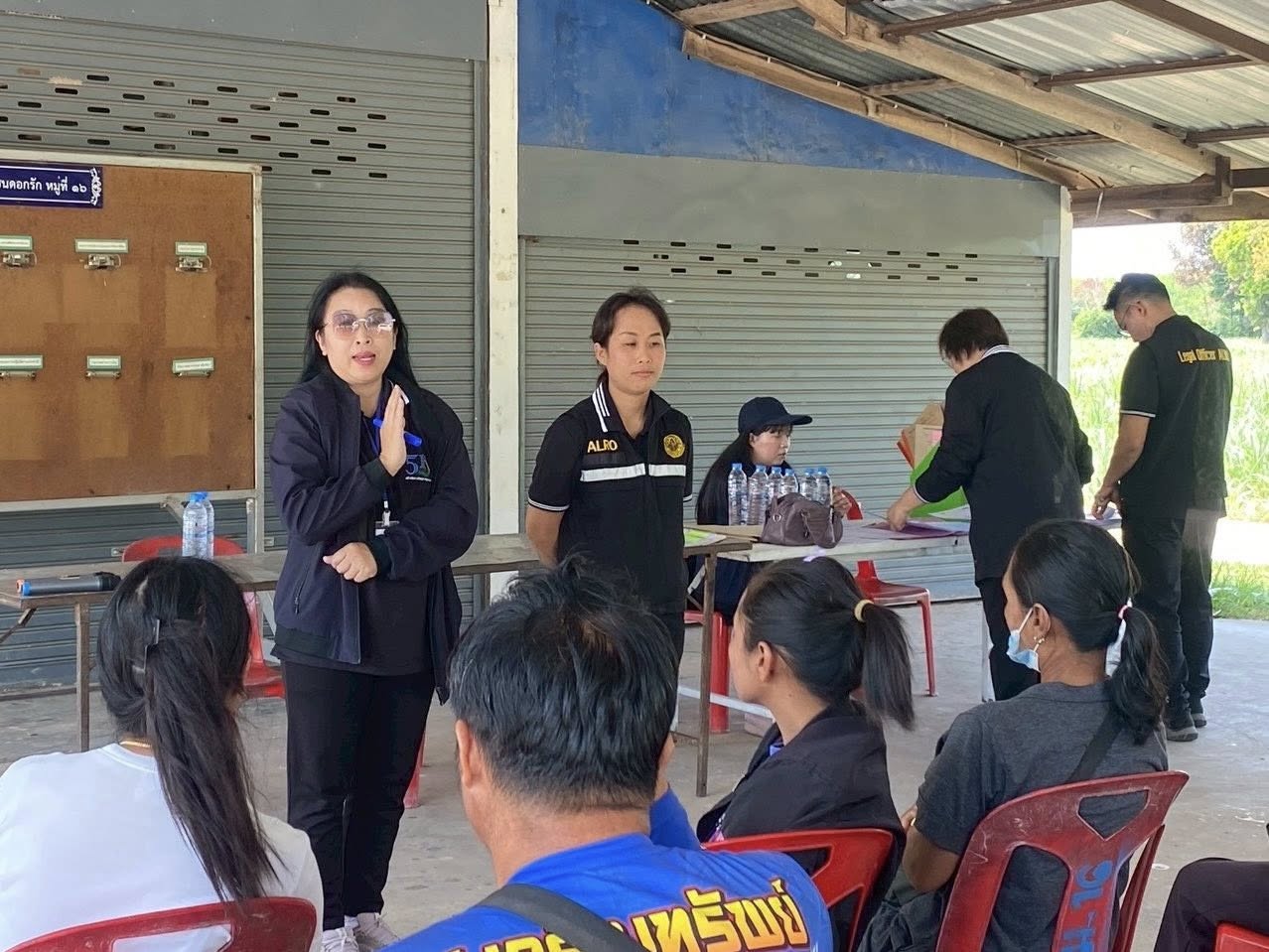 title - ส.ป.ก.กาฬสินธุ์ ร่วมลงพื้นที่ในที่ดินเอกชนอำเภอกุฉินารายณ์ เพื่อประชุมชี้แจง สร้างการรับรู้ และทำความเข้าใจเกี่ยวกับการทำสัญญาเช่าที่ดินเอกชน การพัฒนาพื้นที่เอกชน และการพัฒนาเกษตรกรของ ส.ป.ก.ให้แก่เกษตรกรผู้ที่ได้รับการจัดที่ดินเอกชน