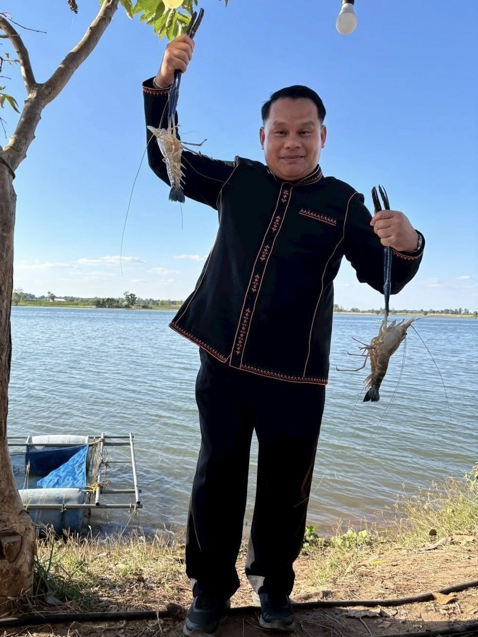 title - ส.ป.ก.กาฬสินธุ์ ร่วมเปิดงานโครงการมหกรรมกุ้งก้ามกรามกาฬสินธุ์ ณ บริเวณสวนสาธารณะเกาะมหาราช (สะพานเทพสุดา) ตำบลหนองบัว อำเภอหนองกุงศรี