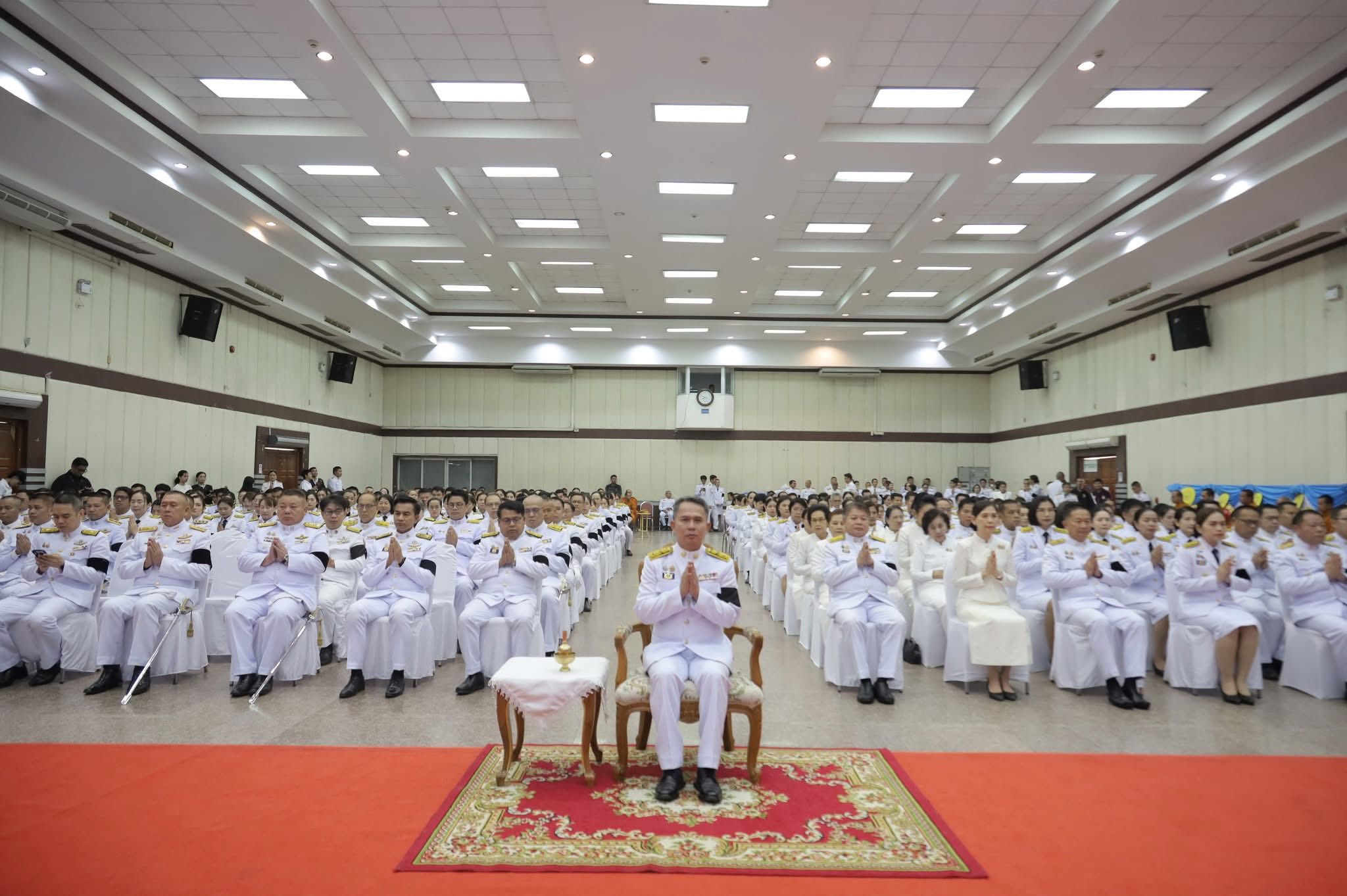 title - ส.ป.ก.กาฬสินธุ์ ร่วมพิธีถวายพระพรชัยมงคล พิธีเจริญพระพุทธมนต์ และทำบุญตักบาตร เนื่องในวันคล้ายวันประสูติสมเด็จพระเจ้าลูกยาเธอ เจ้าฟ้าทีปังกรรัศมีโชติ มหาวชิโรตตมางกูร สิริวิบูลยราชกุมาร