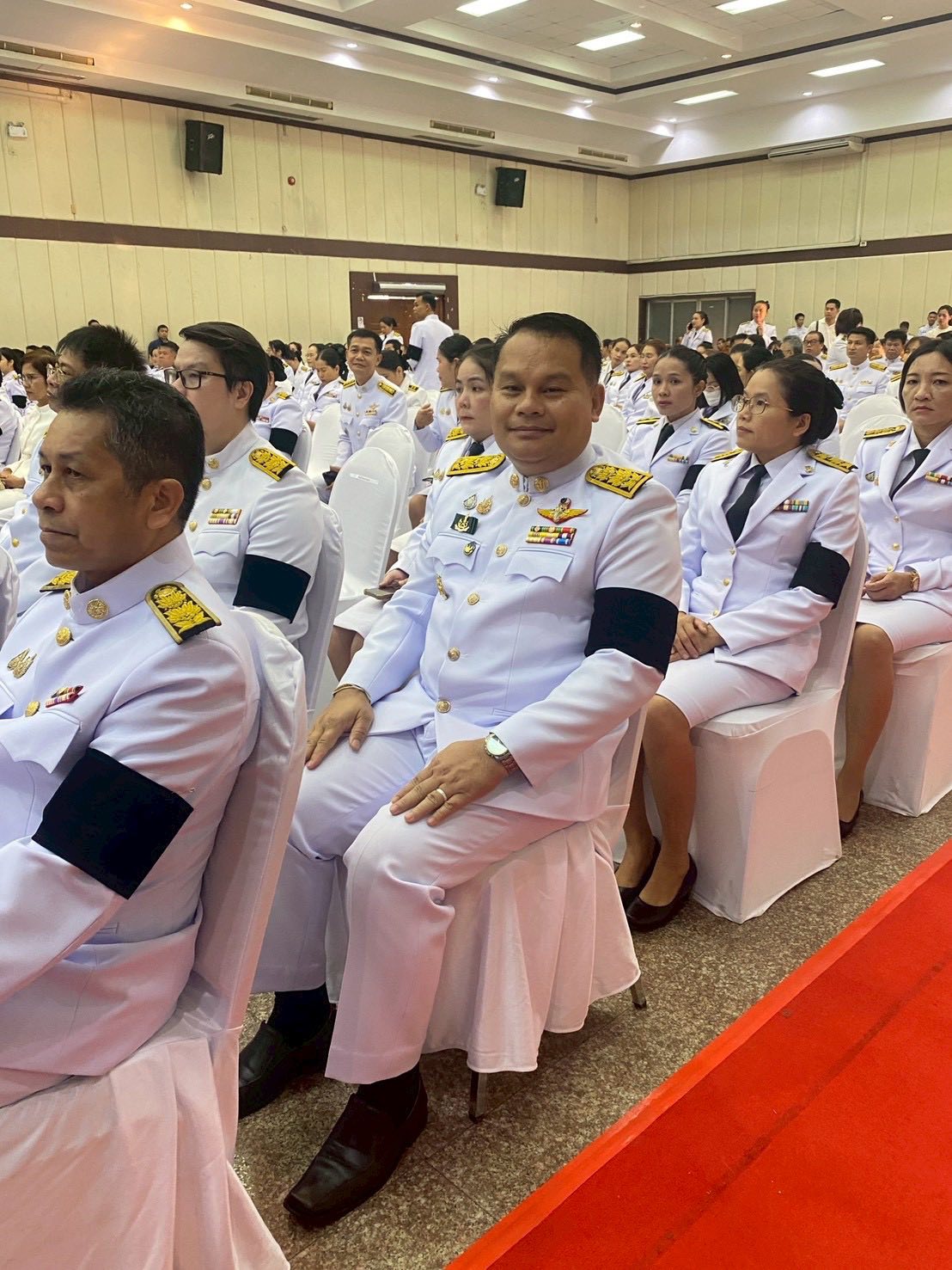 title - ส.ป.ก.กาฬสินธุ์ ร่วมพิธีถวายพระพรชัยมงคล พิธีเจริญพระพุทธมนต์ และทำบุญตักบาตร เนื่องในวันคล้ายวันประสูติสมเด็จพระเจ้าลูกยาเธอ เจ้าฟ้าทีปังกรรัศมีโชติ มหาวชิโรตตมางกูร สิริวิบูลยราชกุมาร