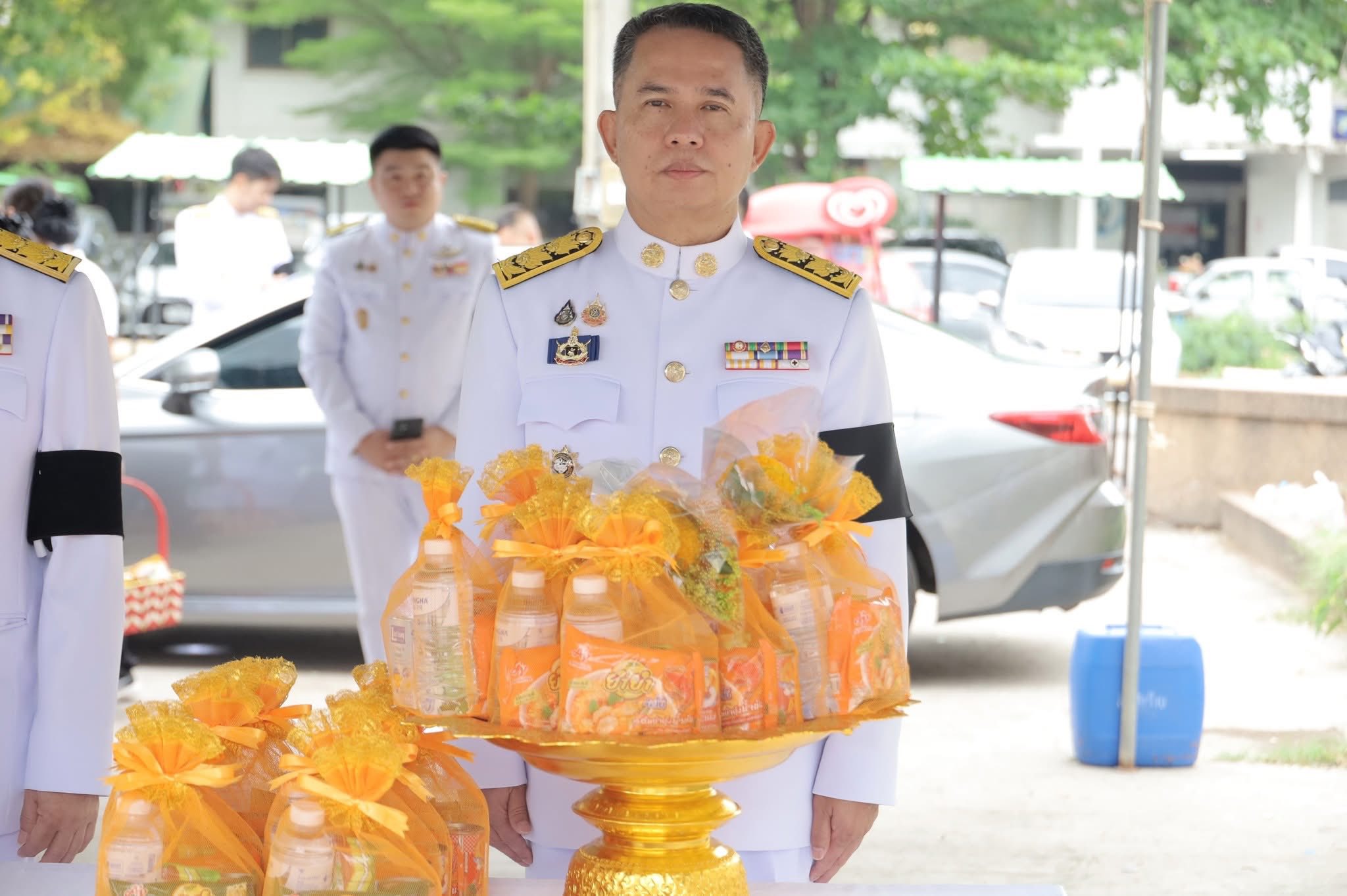title - ส.ป.ก.กาฬสินธุ์ ร่วมพิธีถวายพระพรชัยมงคล พิธีเจริญพระพุทธมนต์ และทำบุญตักบาตร เนื่องในวันคล้ายวันประสูติสมเด็จพระเจ้าลูกยาเธอ เจ้าฟ้าทีปังกรรัศมีโชติ มหาวชิโรตตมางกูร สิริวิบูลยราชกุมาร