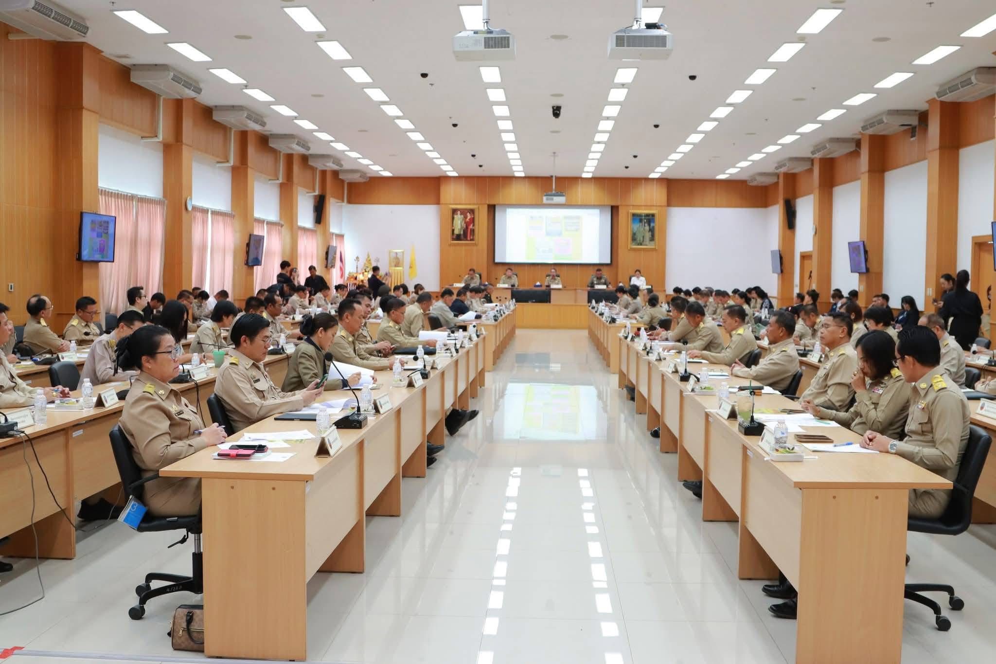 title - ส.ป.ก.กาฬสินธุ์ เข้าการประชุมคณะกรมการจังหวัด หัวหน้าส่วนข้าราชการ และนายอำเภอ จังหวัดกาฬสินธุ์ ครั้งที่ 4/2569