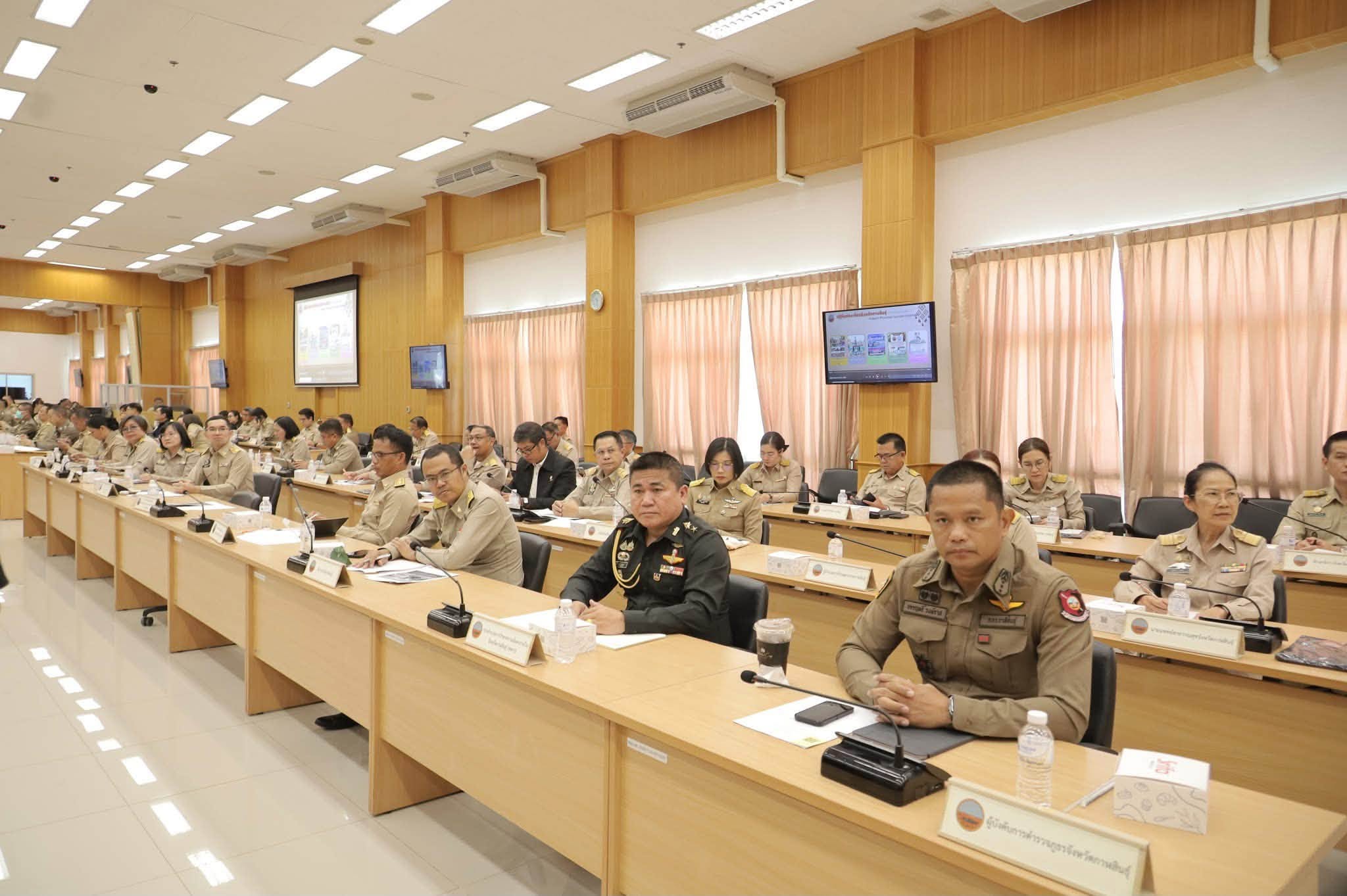 title - ส.ป.ก.ร่วมประชุมคณะกรมการจังหวัด หัวหน้าส่วนราชการ และนายอำเภอ จังหวัดกาฬสินธุ์ ครั้งที่ 8/2569 ณ ห้องประชุมโสมพะมิตร (ชั้น 4) ศาลากลางจังหวัดกาฬสินธุ์