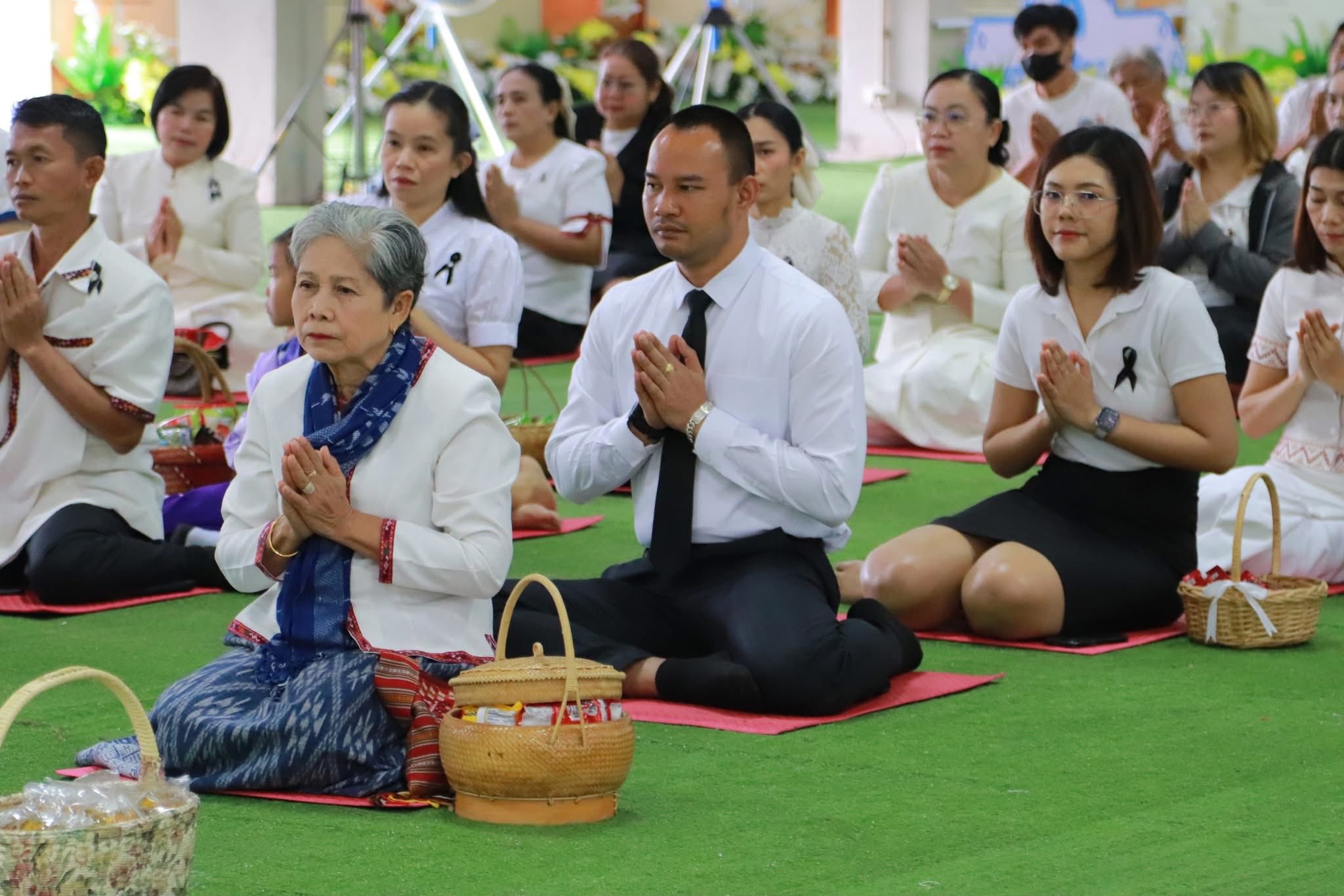 title - ส.ป.ก.กาฬสินธุ์ ร่วมพิธีทำบุญตักบาตร ภายในงานปฏิบัติธรรมจังหวัดกาฬสินธุ์ ประจำปี 2568 ณ พุทธมณฑลจังหวัดกาฬสินธุ์ (แก่งดอนกลาง) อำเภอเมืองกาฬสินธุ์ จังหวัดกาฬสินธุ์
