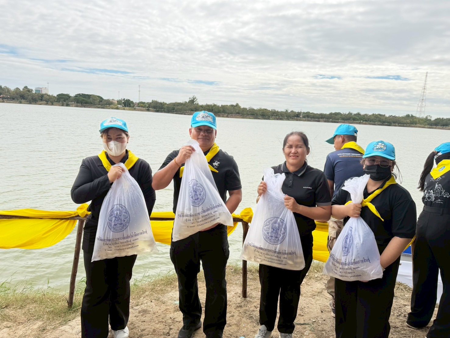 title - ส.ป.ก.กาฬสินธุ์ ร่วมกิจกรรมวันสำคัญ วันที่ 5 ธ.ค. 68