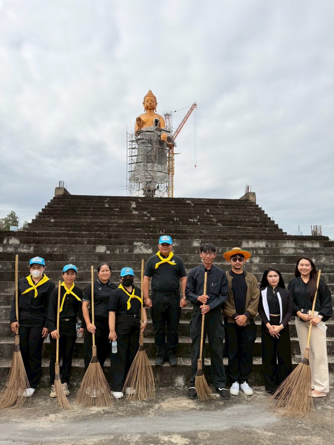 title - ส.ป.ก.กาฬสินธุ์ ร่วมกิจกรรมวันสำคัญ วันที่ 5 ธ.ค. 68